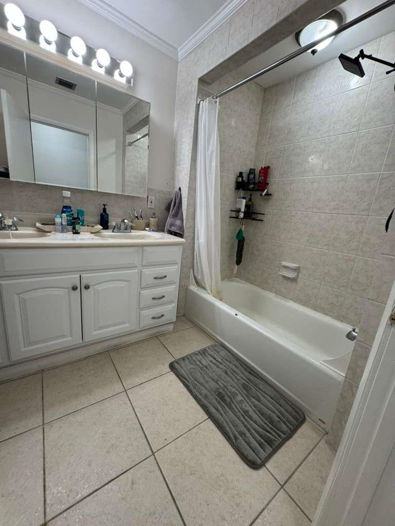 402 Saint Andrews #55 Hollywood, FL 33021