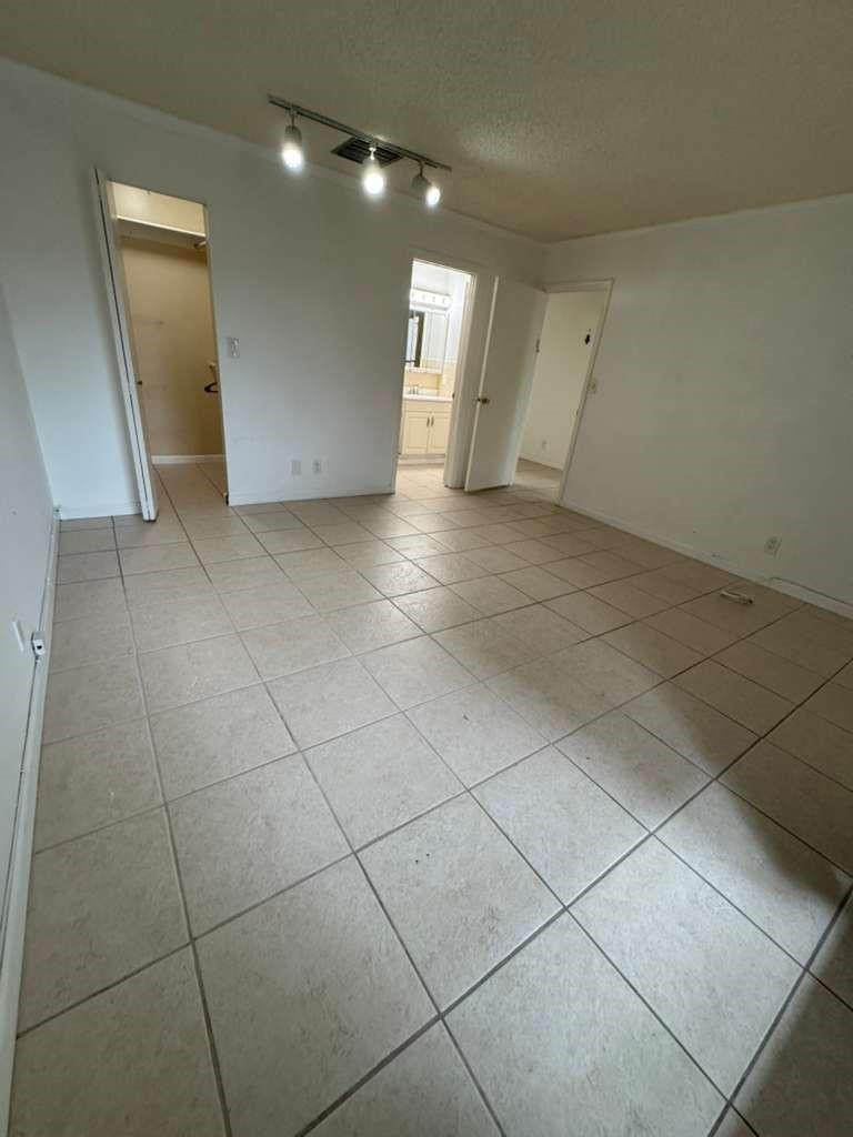 402 Saint Andrews #55 Hollywood, FL 33021