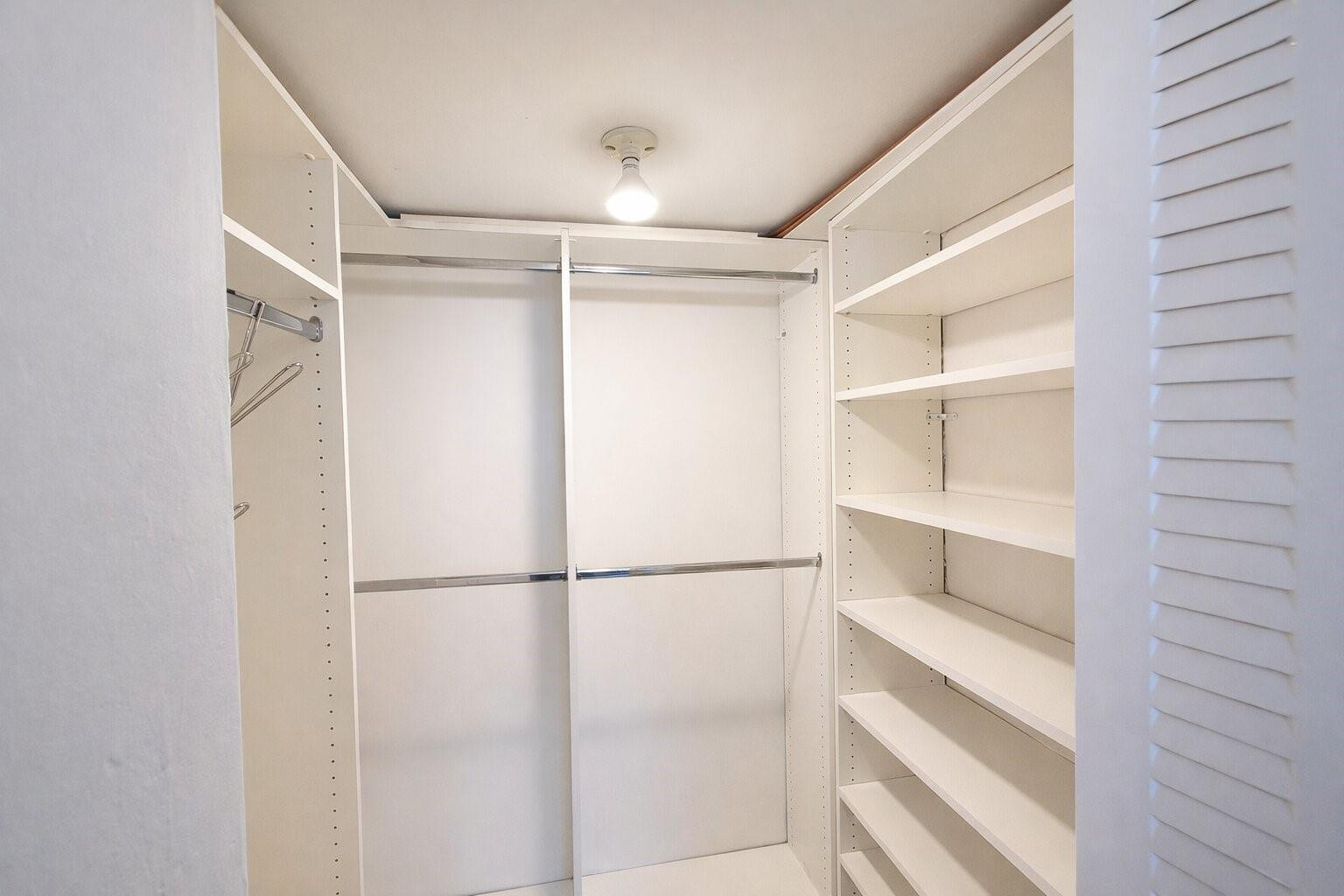 5300 NE 24th #216C 0 Fort Lauderdale, FL 33308