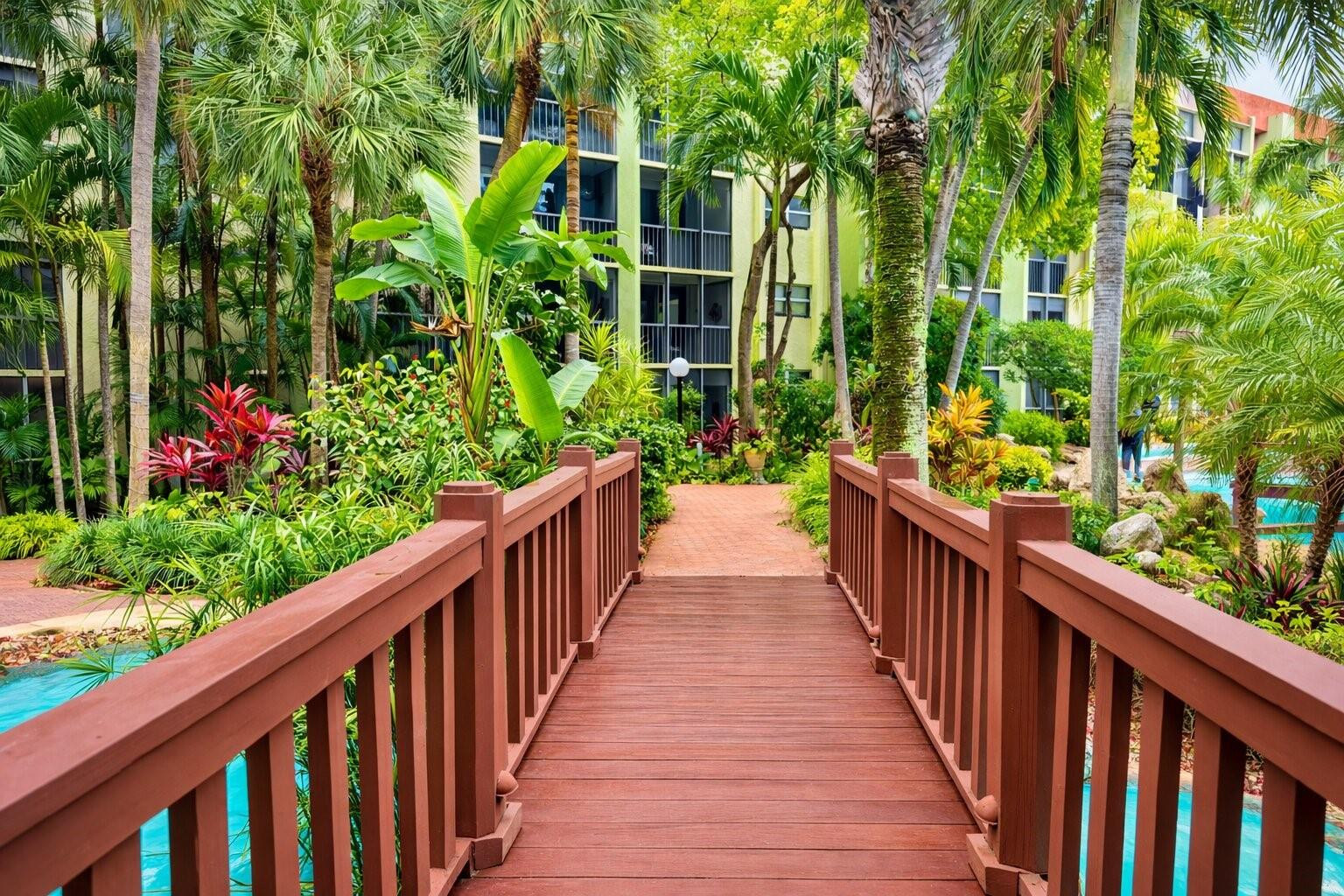 5300 NE 24th #216C 0 Fort Lauderdale, FL 33308