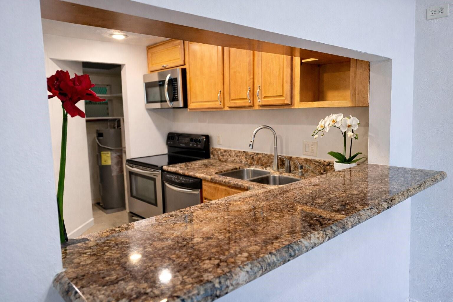 5300 NE 24th #216C 0 Fort Lauderdale, FL 33308