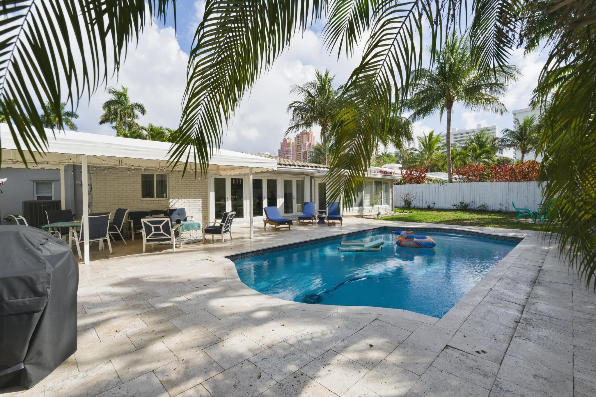 3036 NE 19th Fort Lauderdale, FL 33305