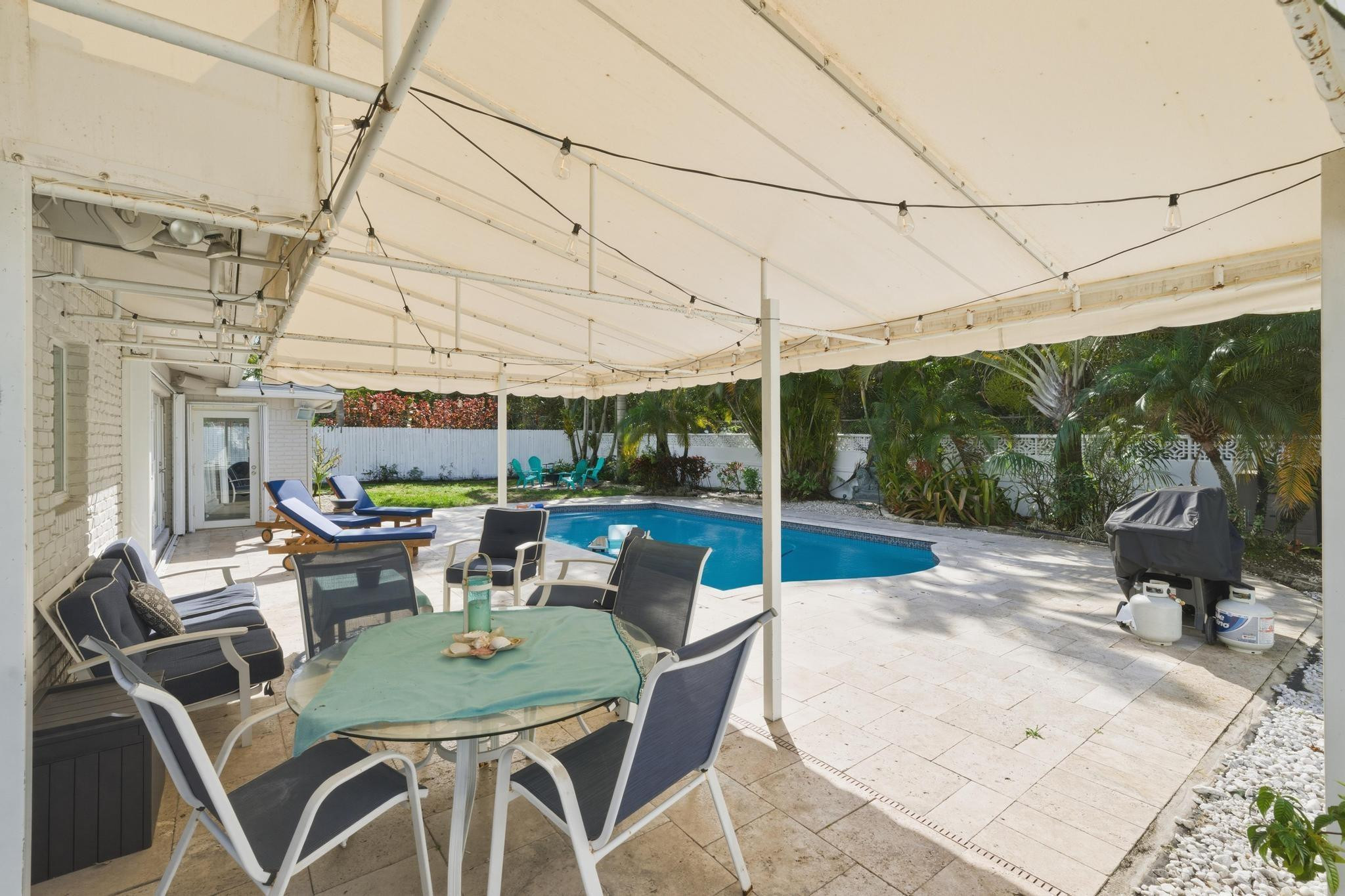 3036 NE 19th Fort Lauderdale, FL 33305