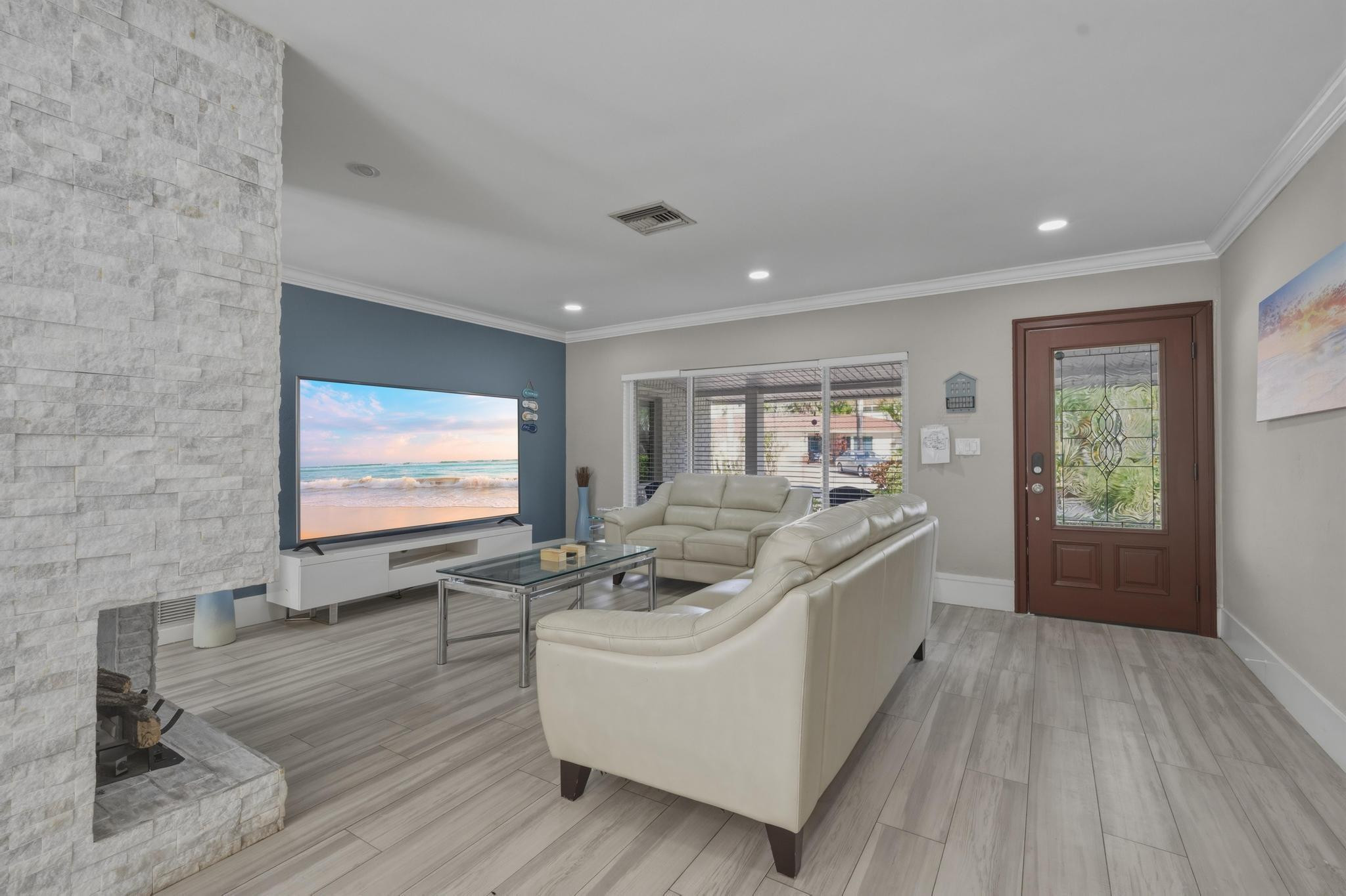 3036 NE 19th Fort Lauderdale, FL 33305