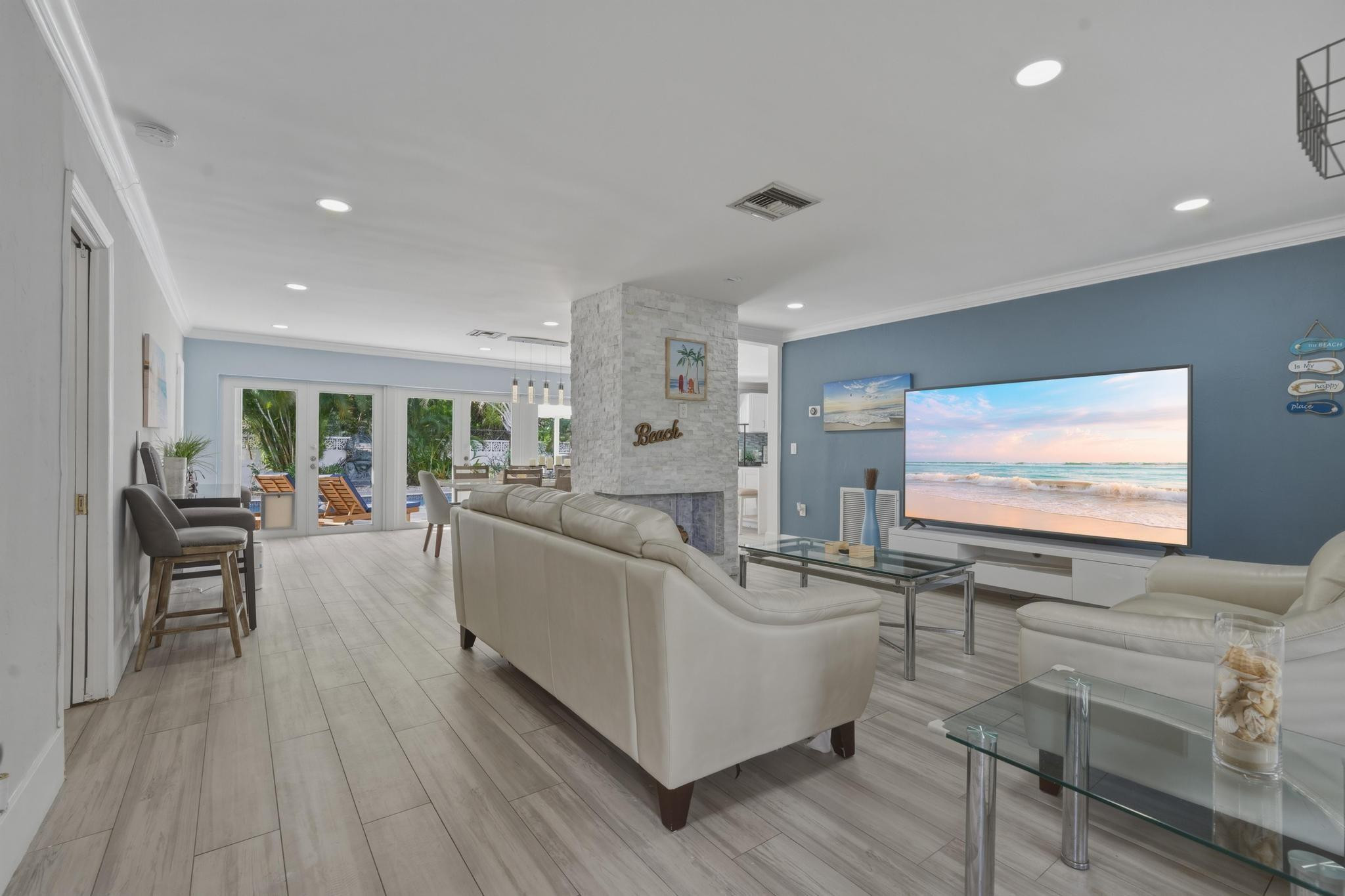 3036 NE 19th Fort Lauderdale, FL 33305