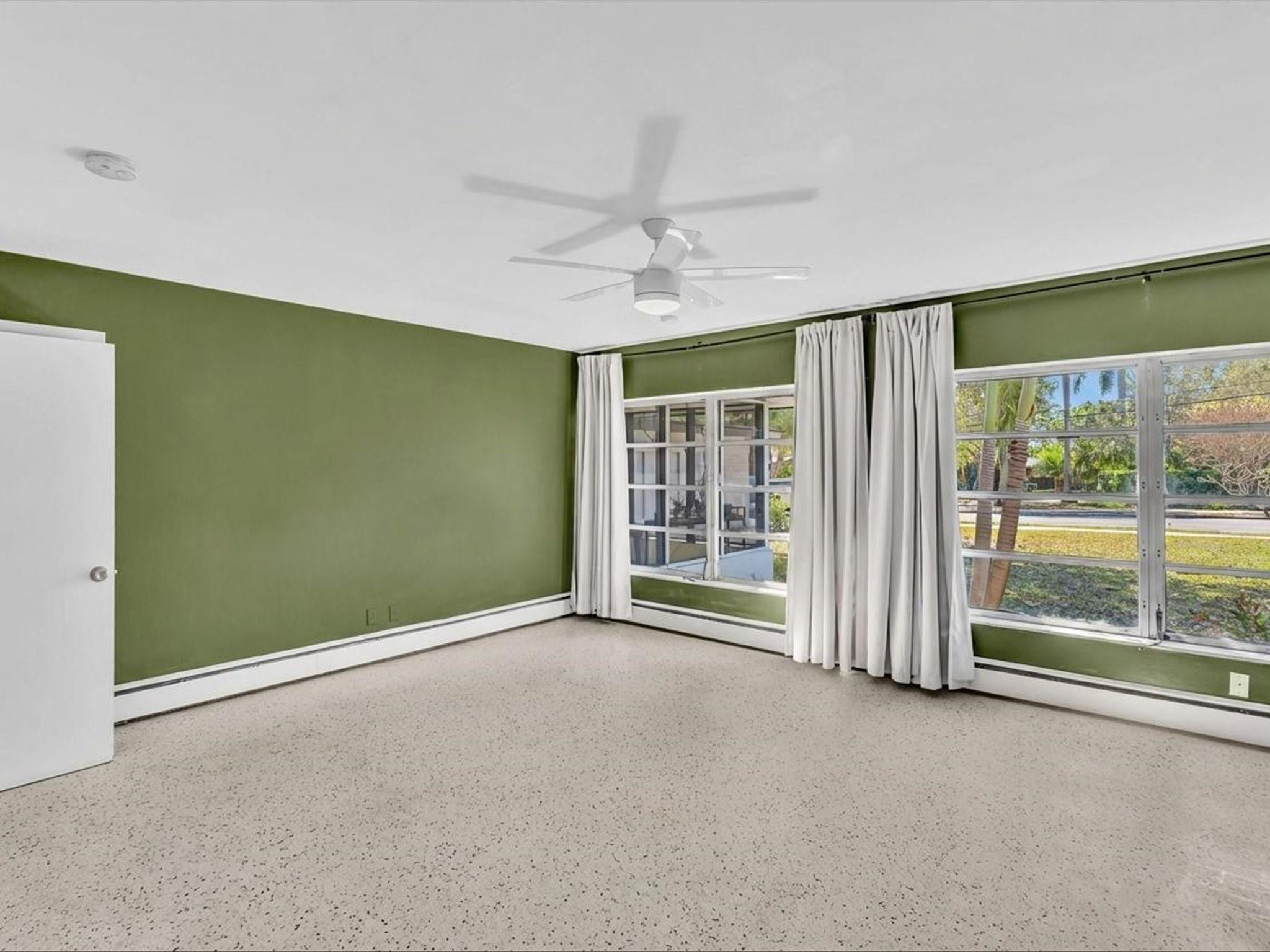 1619 SE 4th Fort Lauderdale, FL 33301