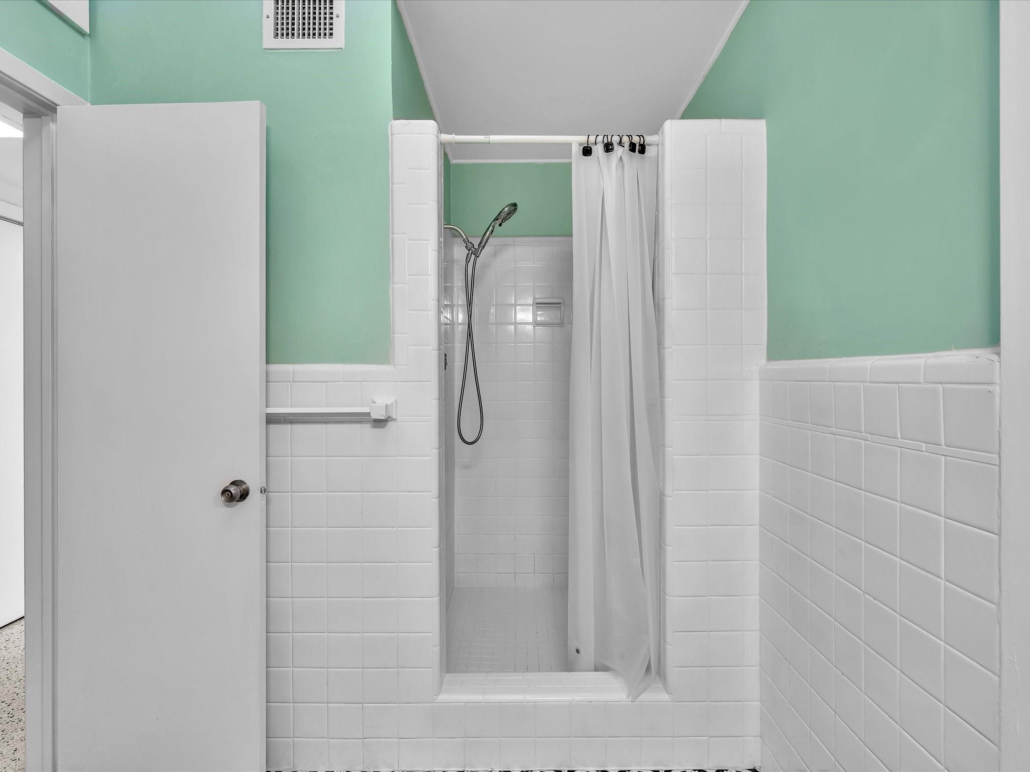 1619 SE 4th Fort Lauderdale, FL 33301