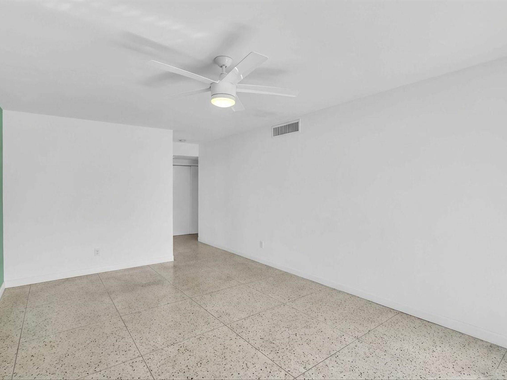 1619 SE 4th Fort Lauderdale, FL 33301