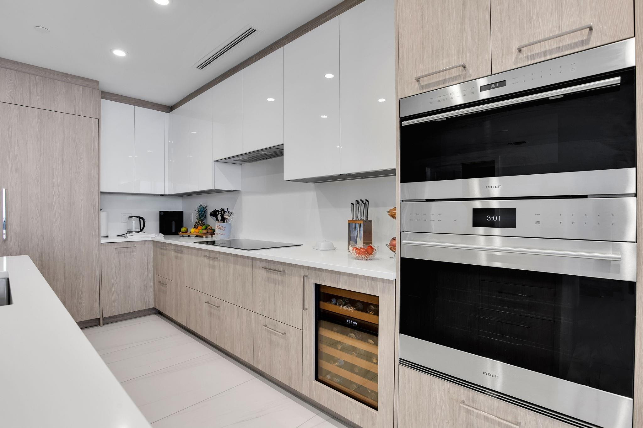 153 N Seabreeze #S-1601 Fort Lauderdale, FL 33304