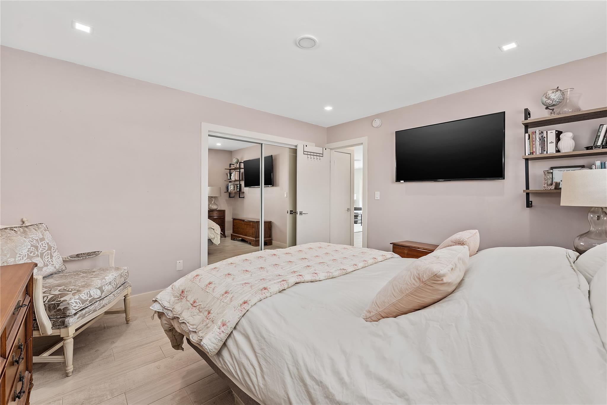 2400 NE 36th #12 Lighthouse Point, FL 33064