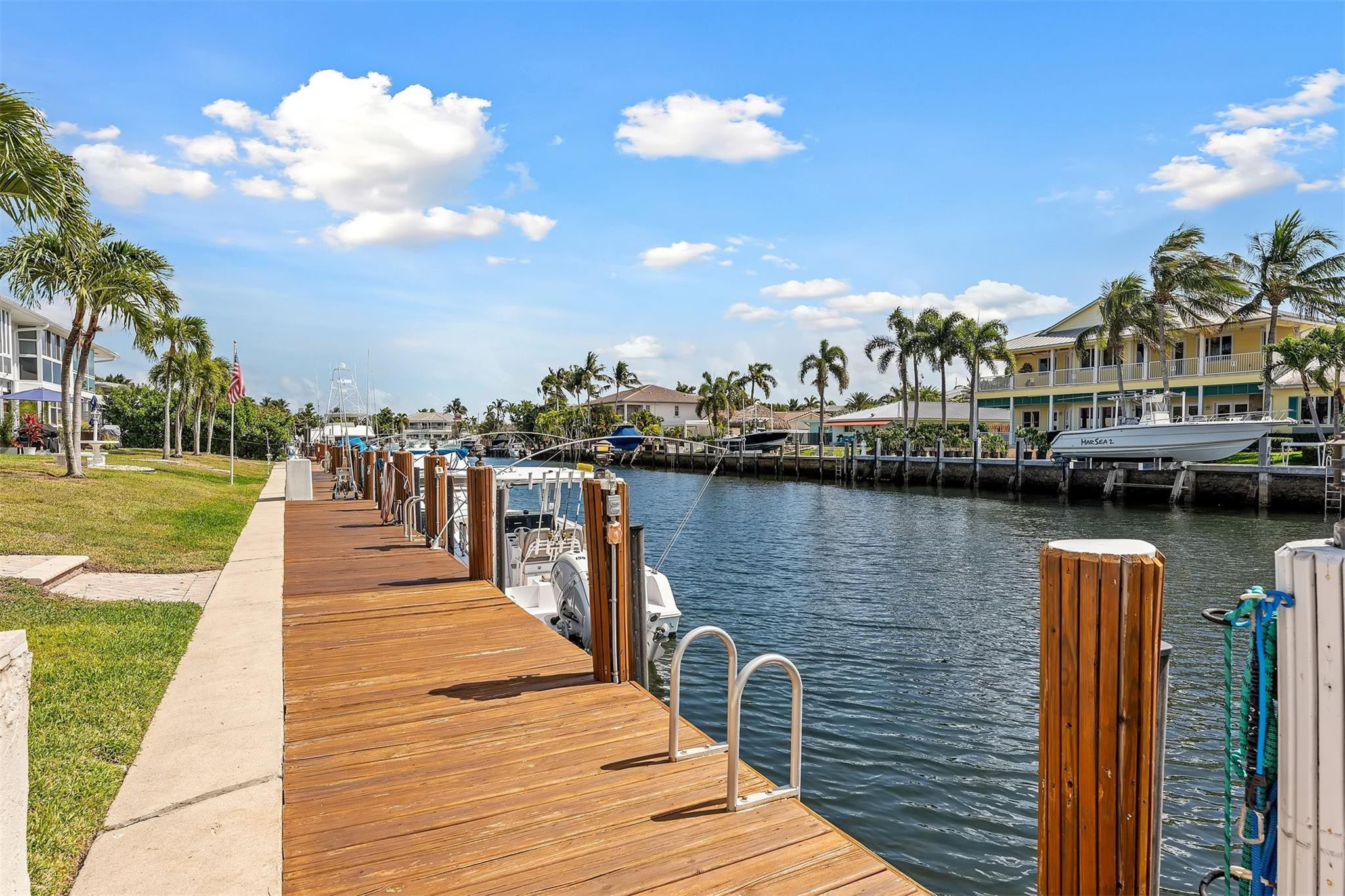 2400 NE 36th #12 Lighthouse Point, FL 33064