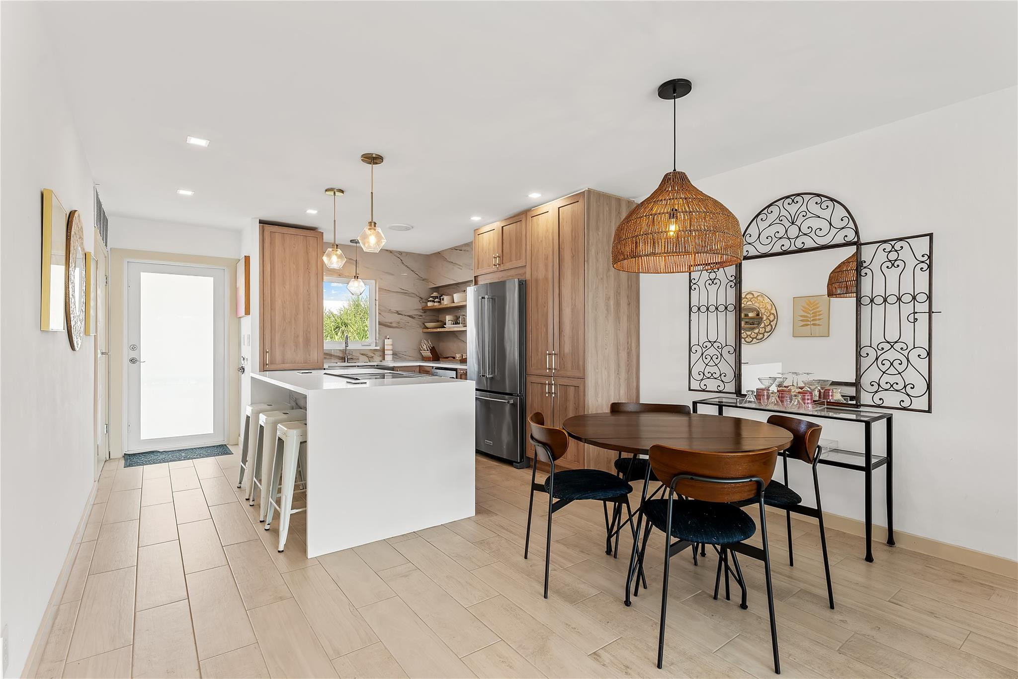 2400 NE 36th #12 Lighthouse Point, FL 33064