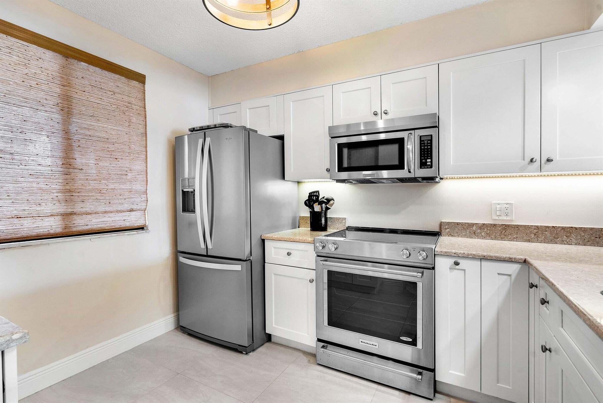 2601 Marina Isle Way #202 Jupiter, FL 33477