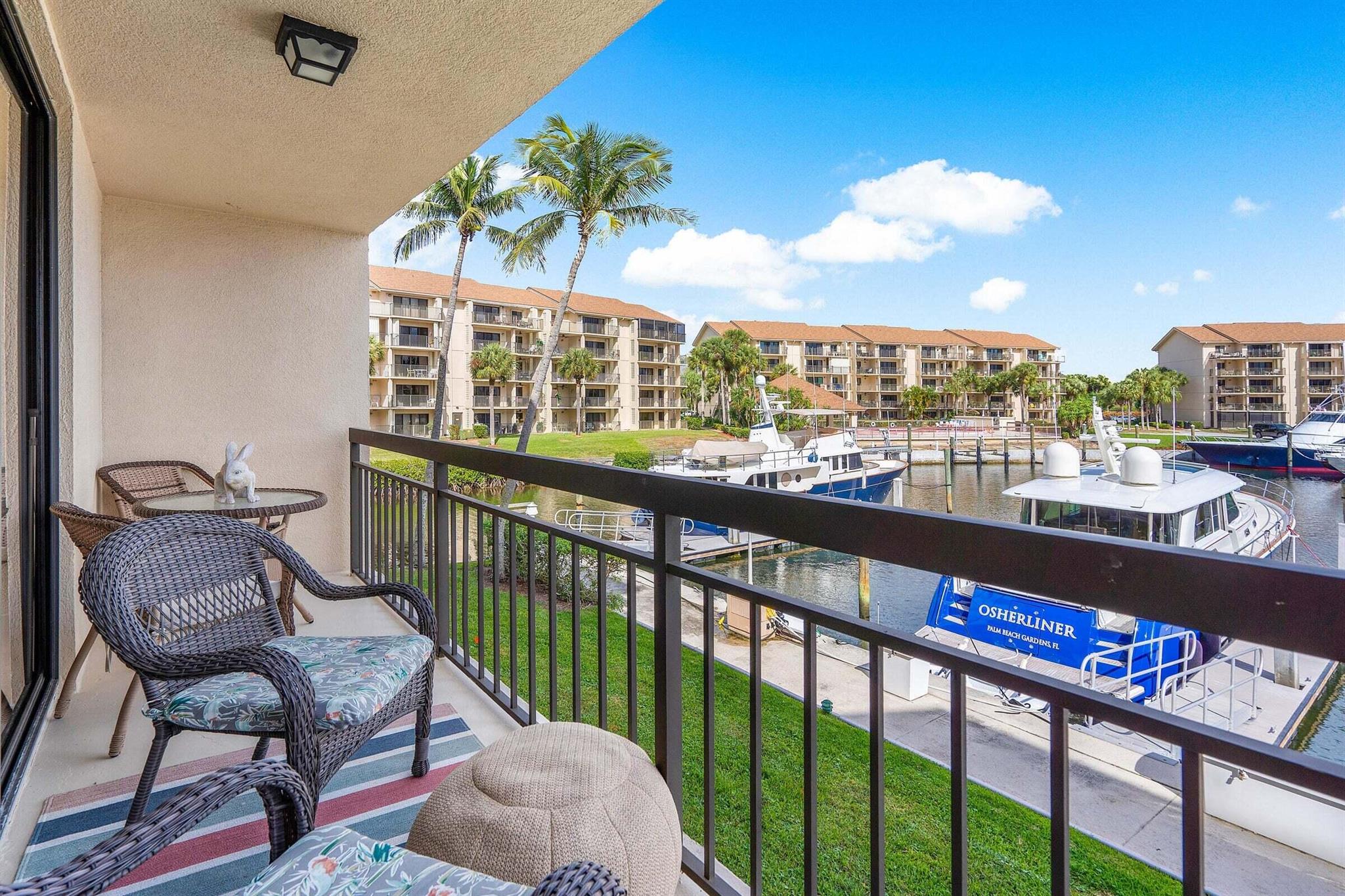 2601 Marina Isle Way #202 Jupiter, FL 33477