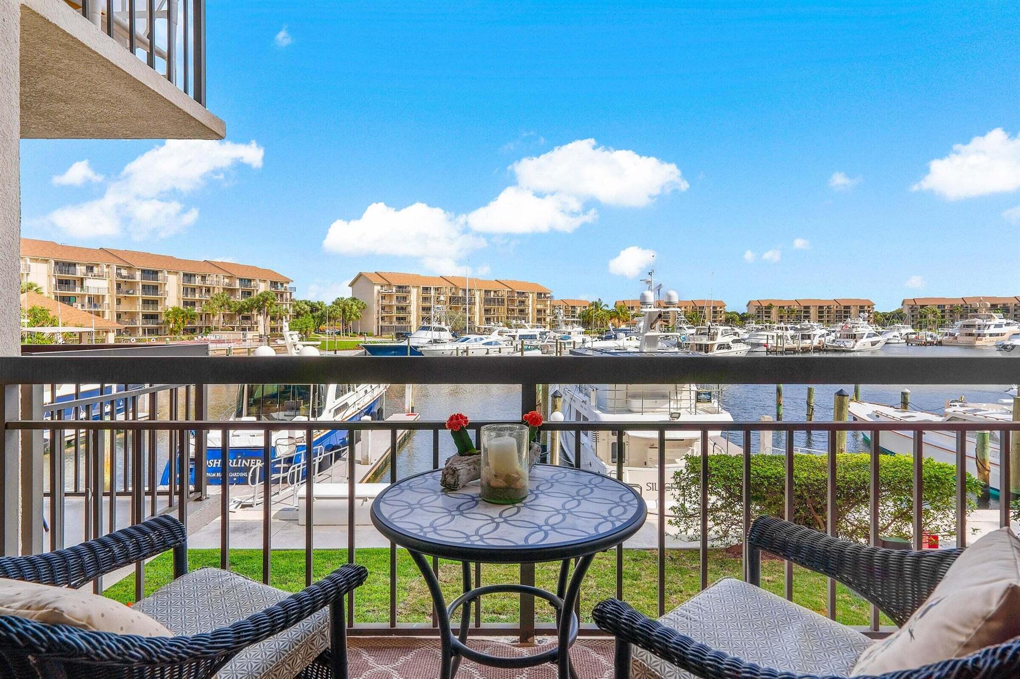 2601 Marina Isle Way #202 Jupiter, FL 33477