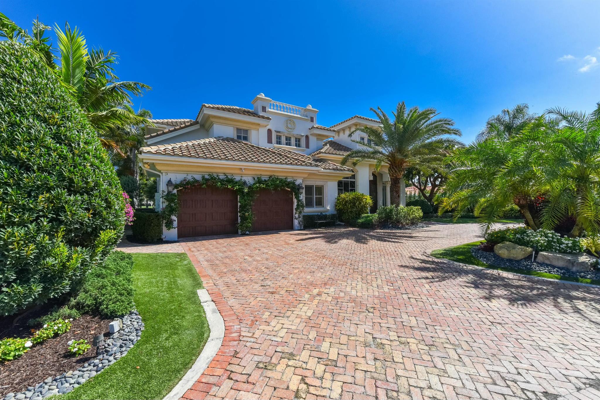 147 Thatch Palm Cv,Boca Raton, FL 33432