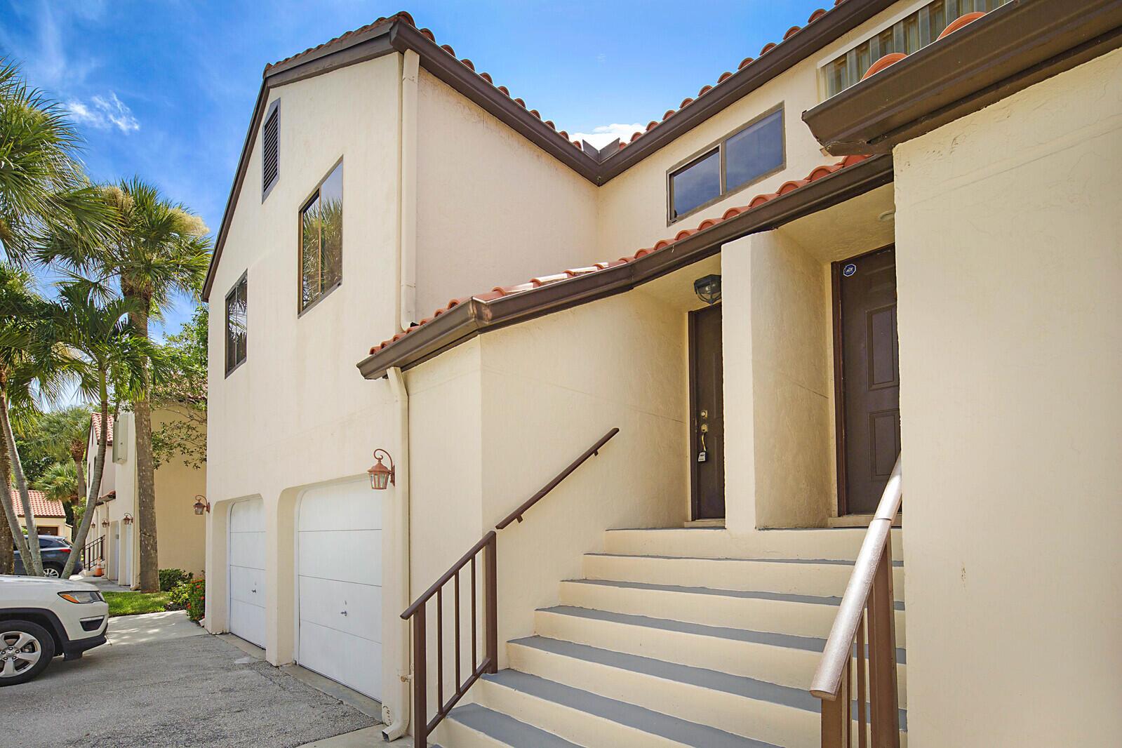 9 Via De Casas Sur #203