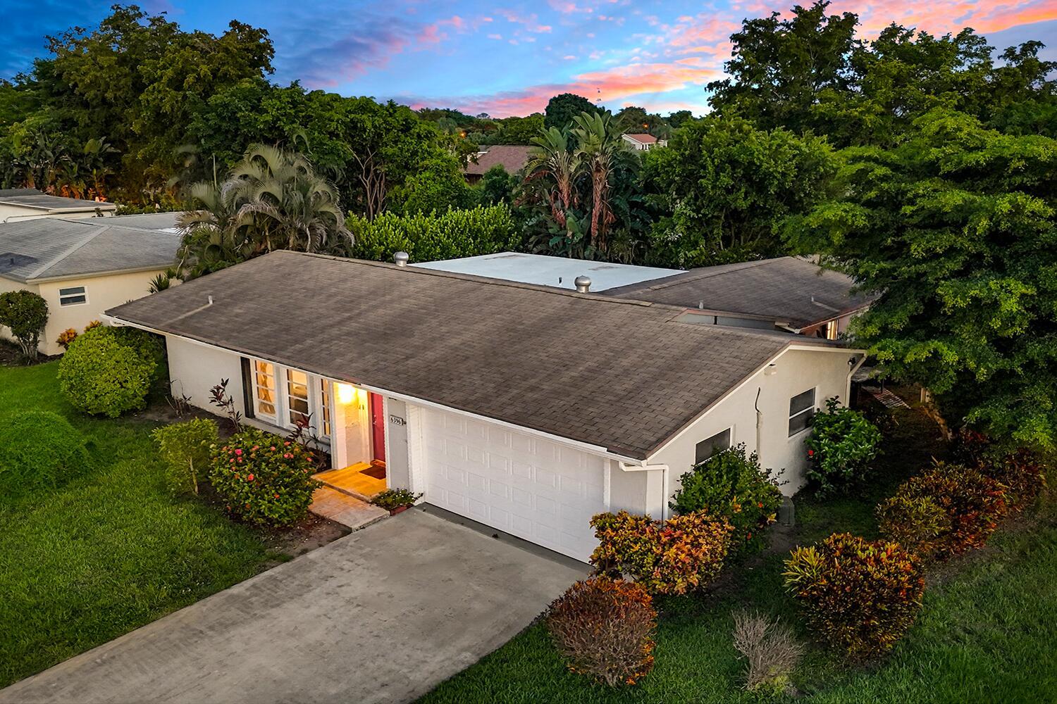 6396 Country Wood Way