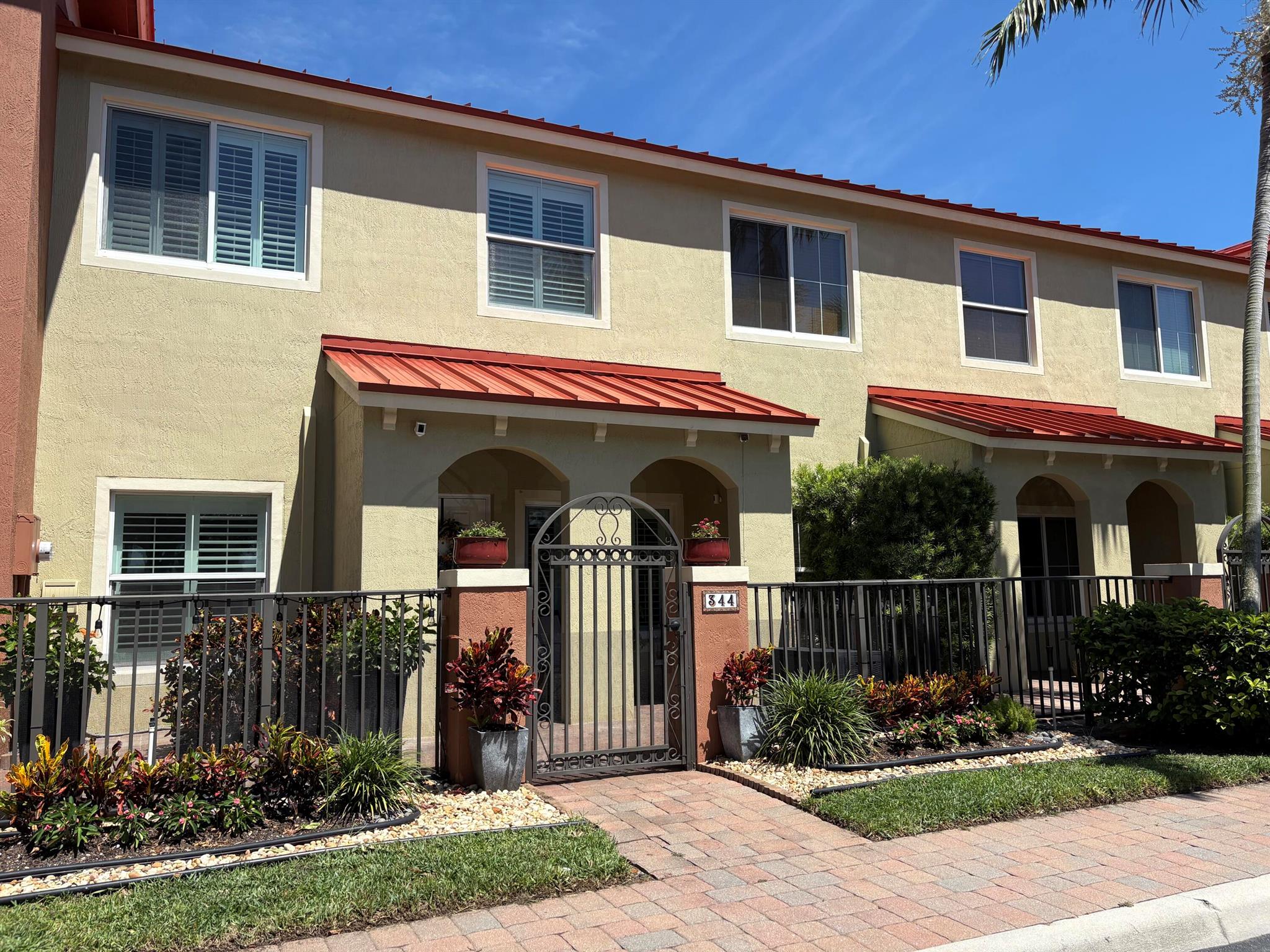 344 Lake Monterey Cir