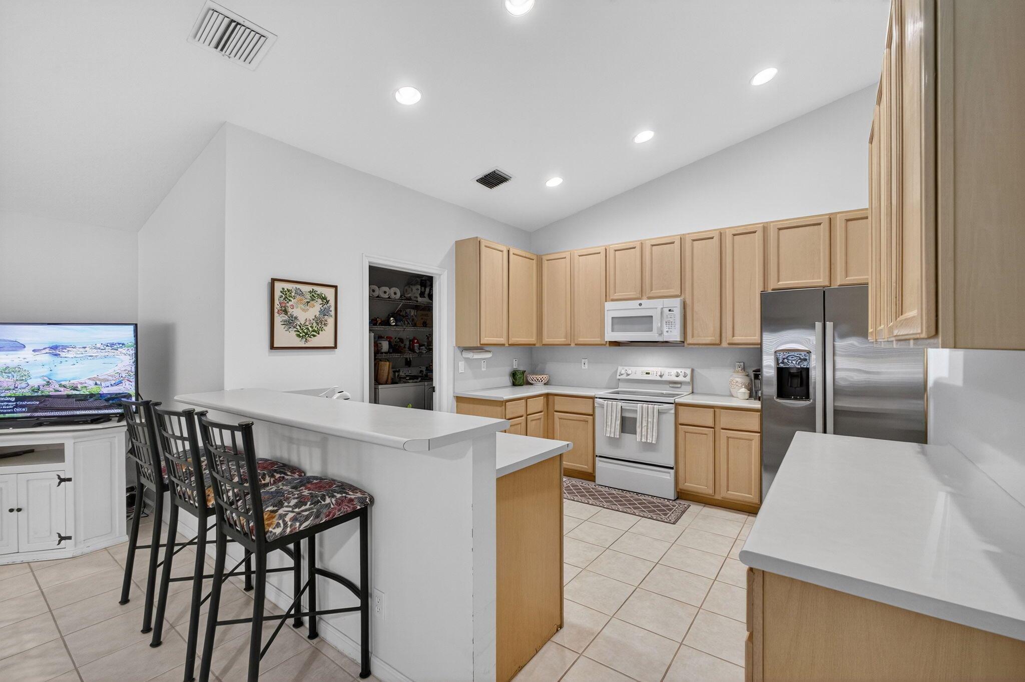 208 Jones Crk Dr Jupiter, FL 33458