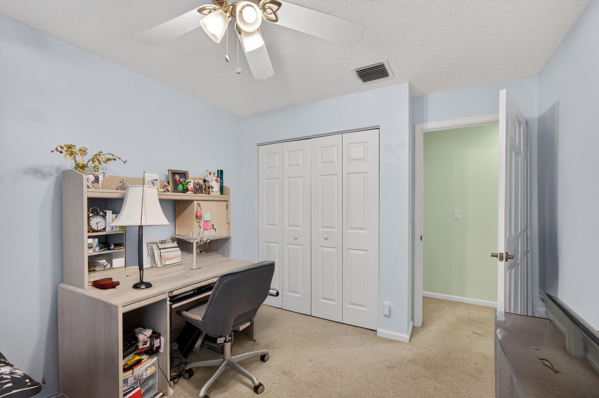 208 Jones Crk Dr Jupiter, FL 33458