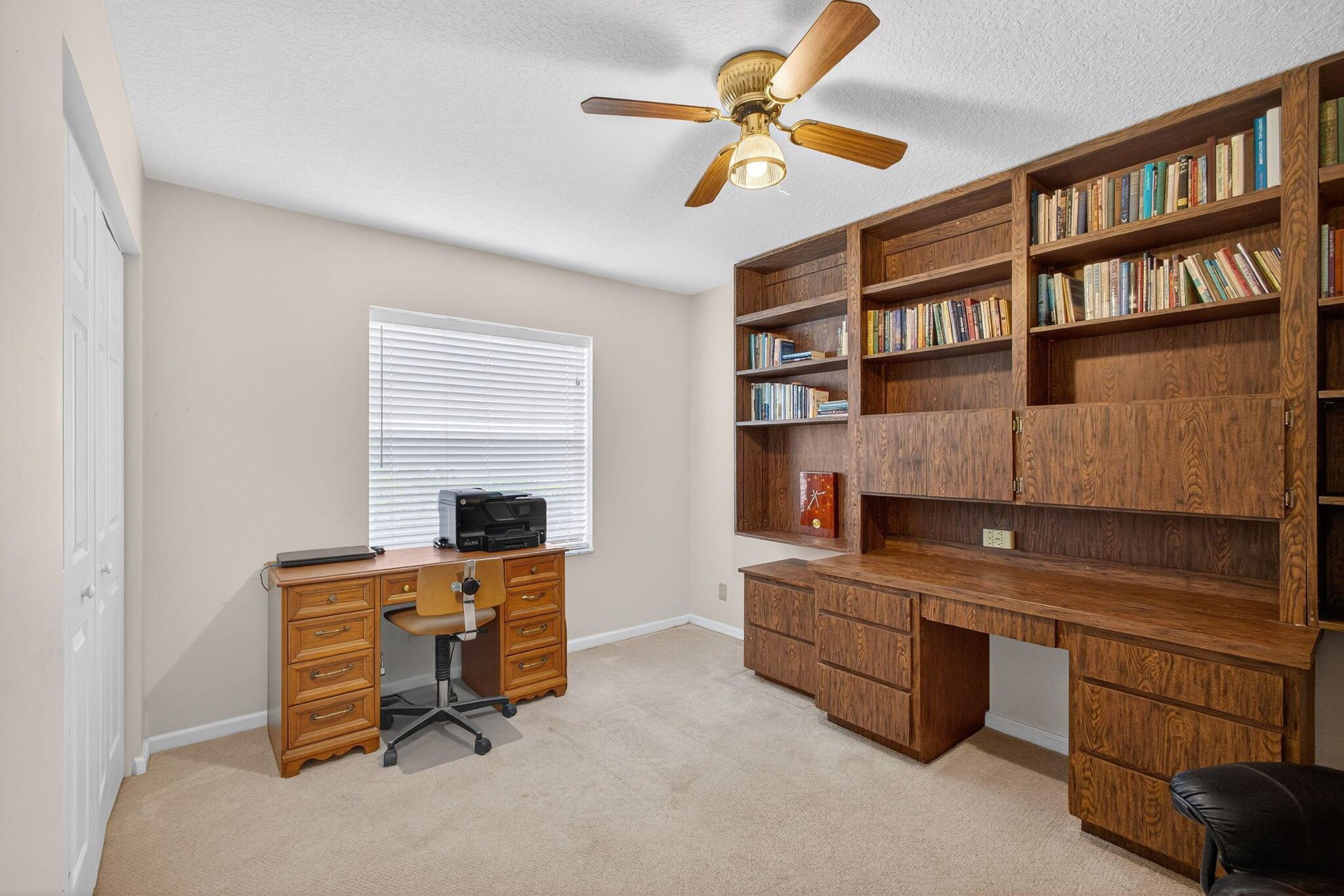 208 Jones Crk Dr Jupiter, FL 33458