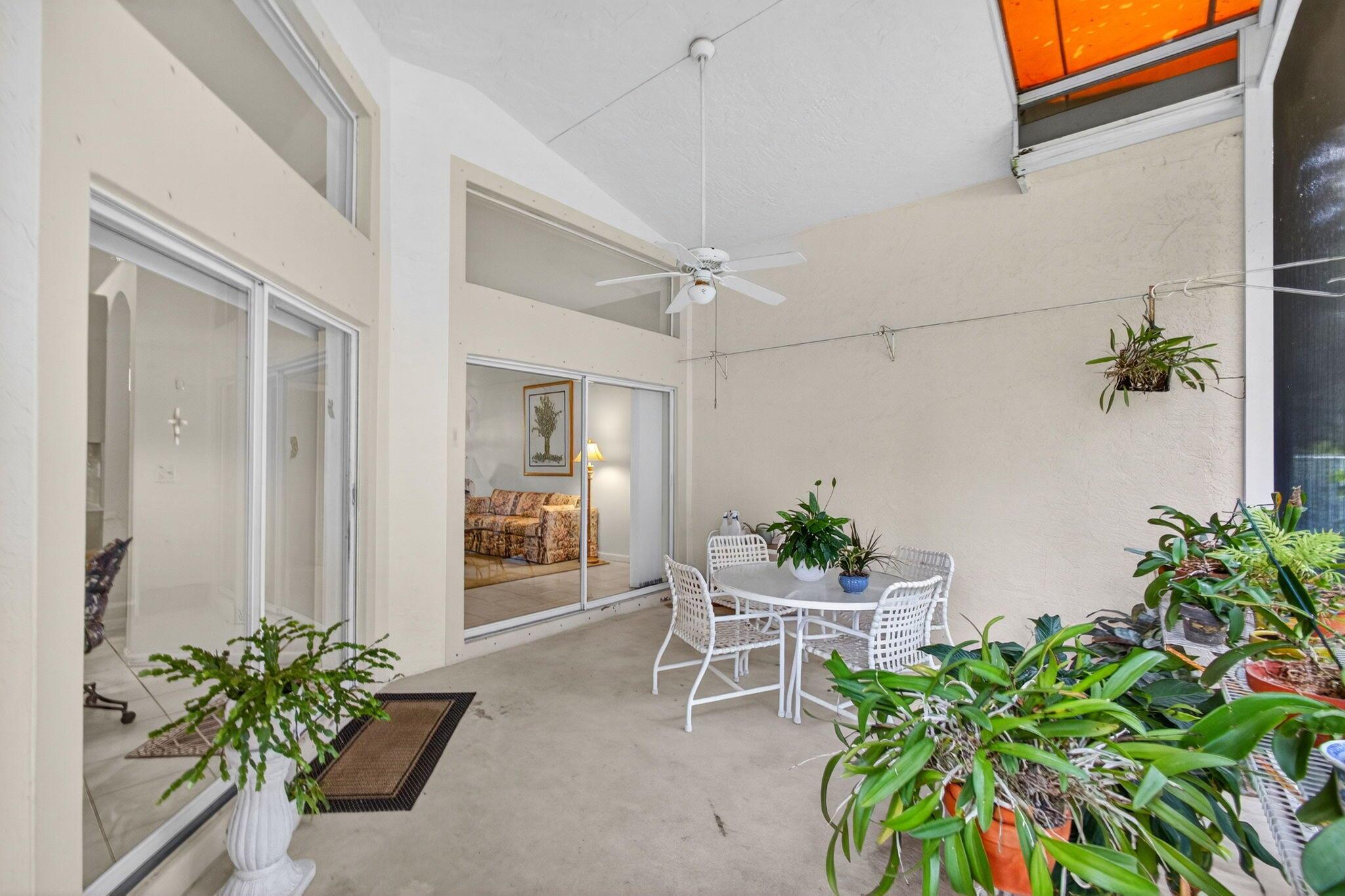 208 Jones Crk Dr Jupiter, FL 33458