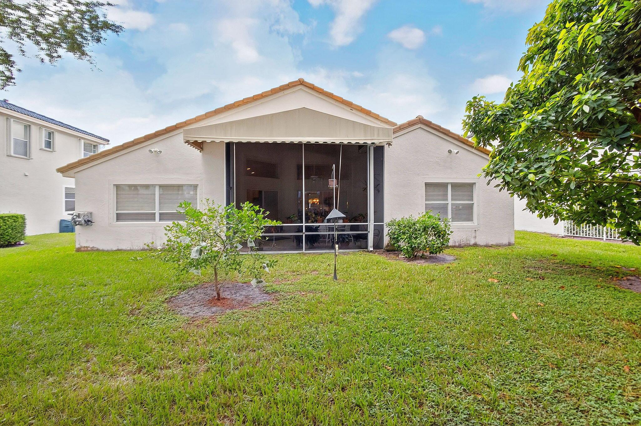 208 Jones Crk Dr Jupiter, FL 33458