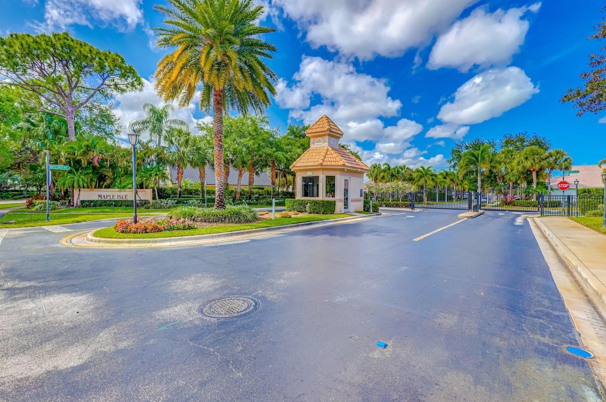 208 Jones Crk Dr Jupiter, FL 33458