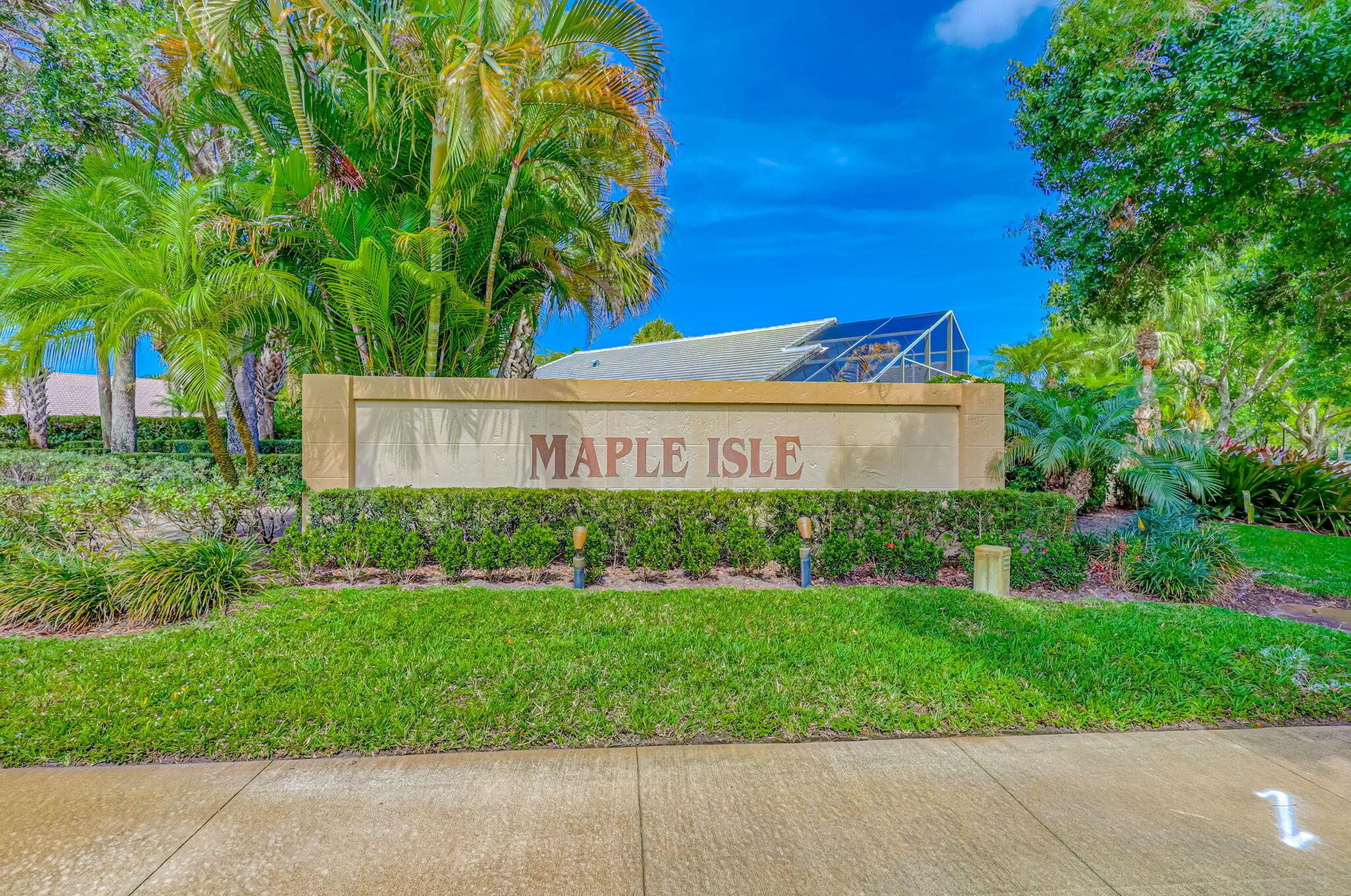 208 Jones Crk Dr Jupiter, FL 33458