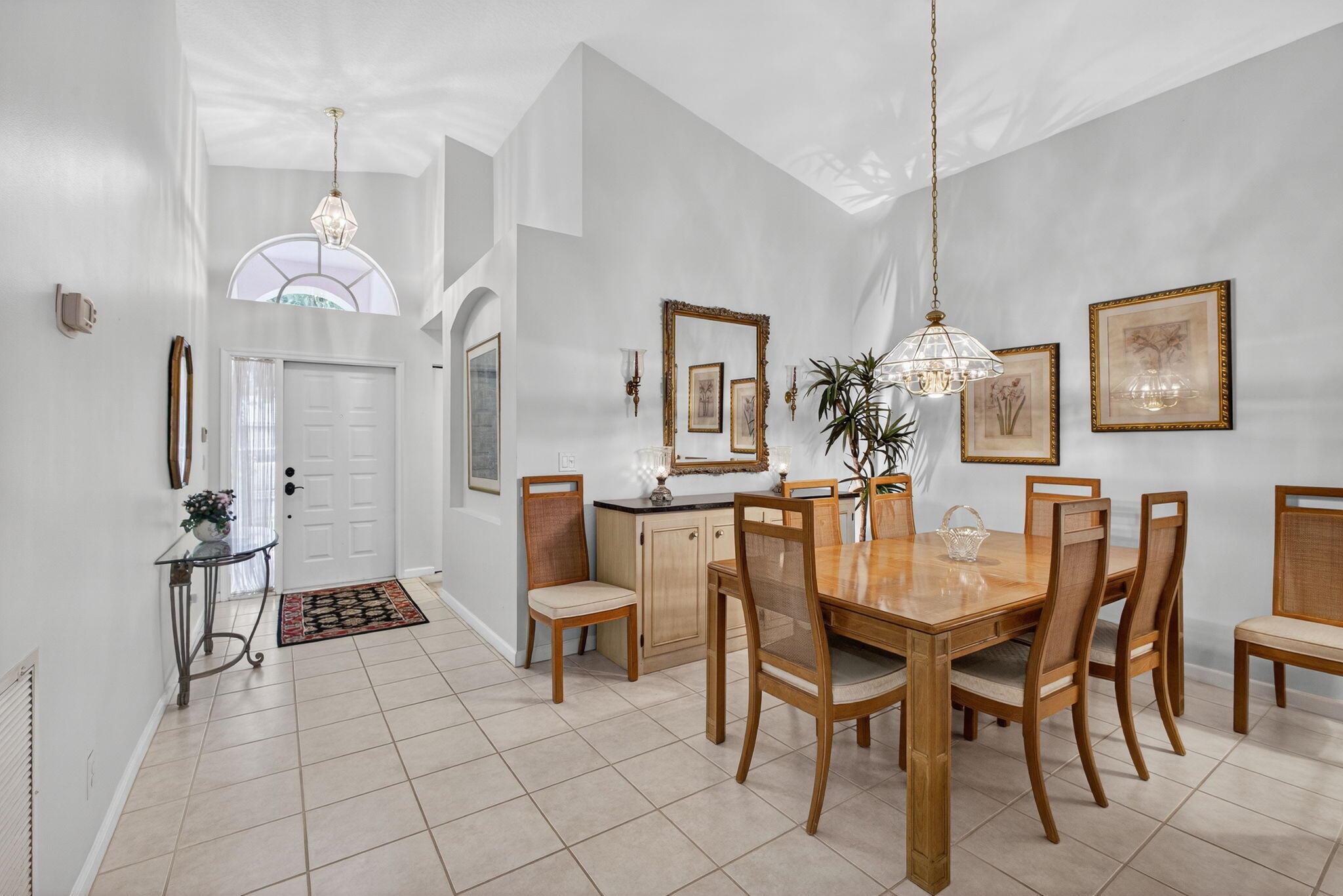 208 Jones Crk Dr Jupiter, FL 33458