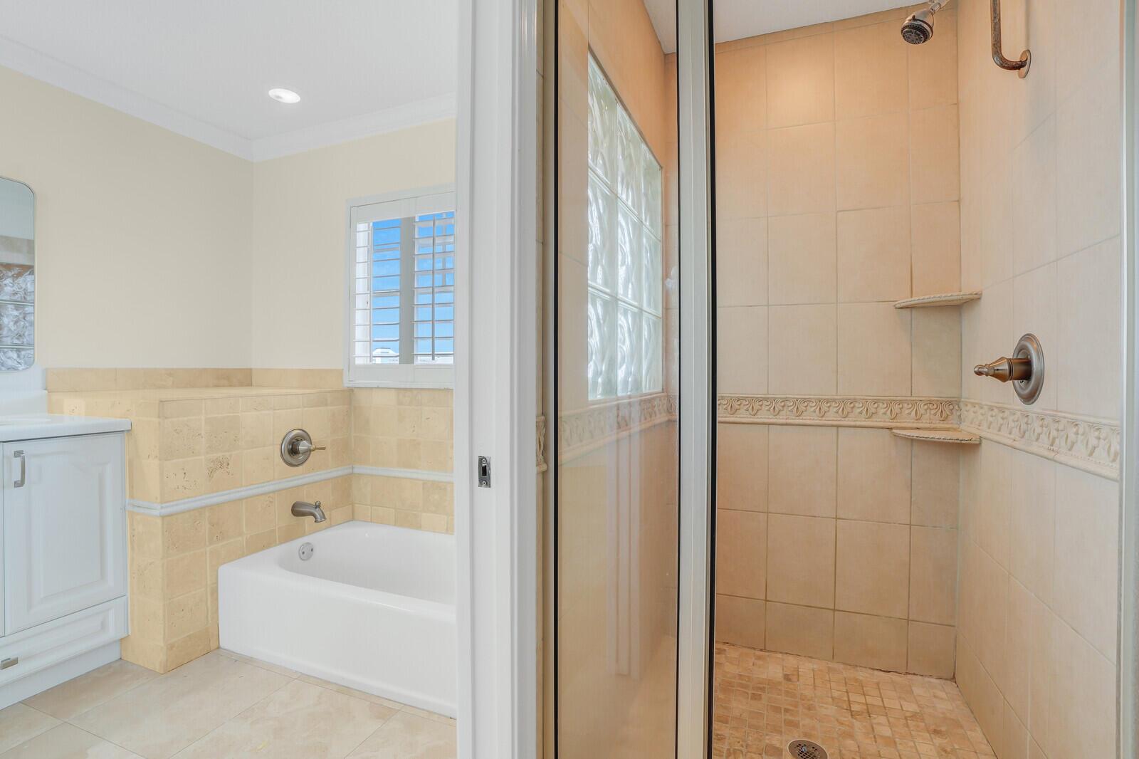 705 Mainsail Cir Jupiter, FL 33477