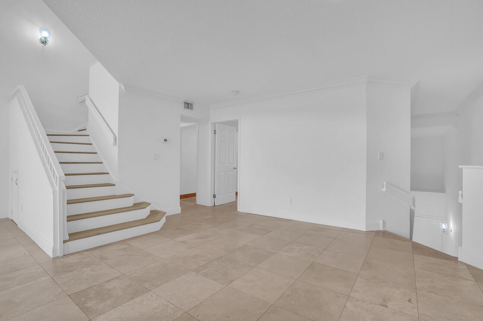 705 Mainsail Cir Jupiter, FL 33477