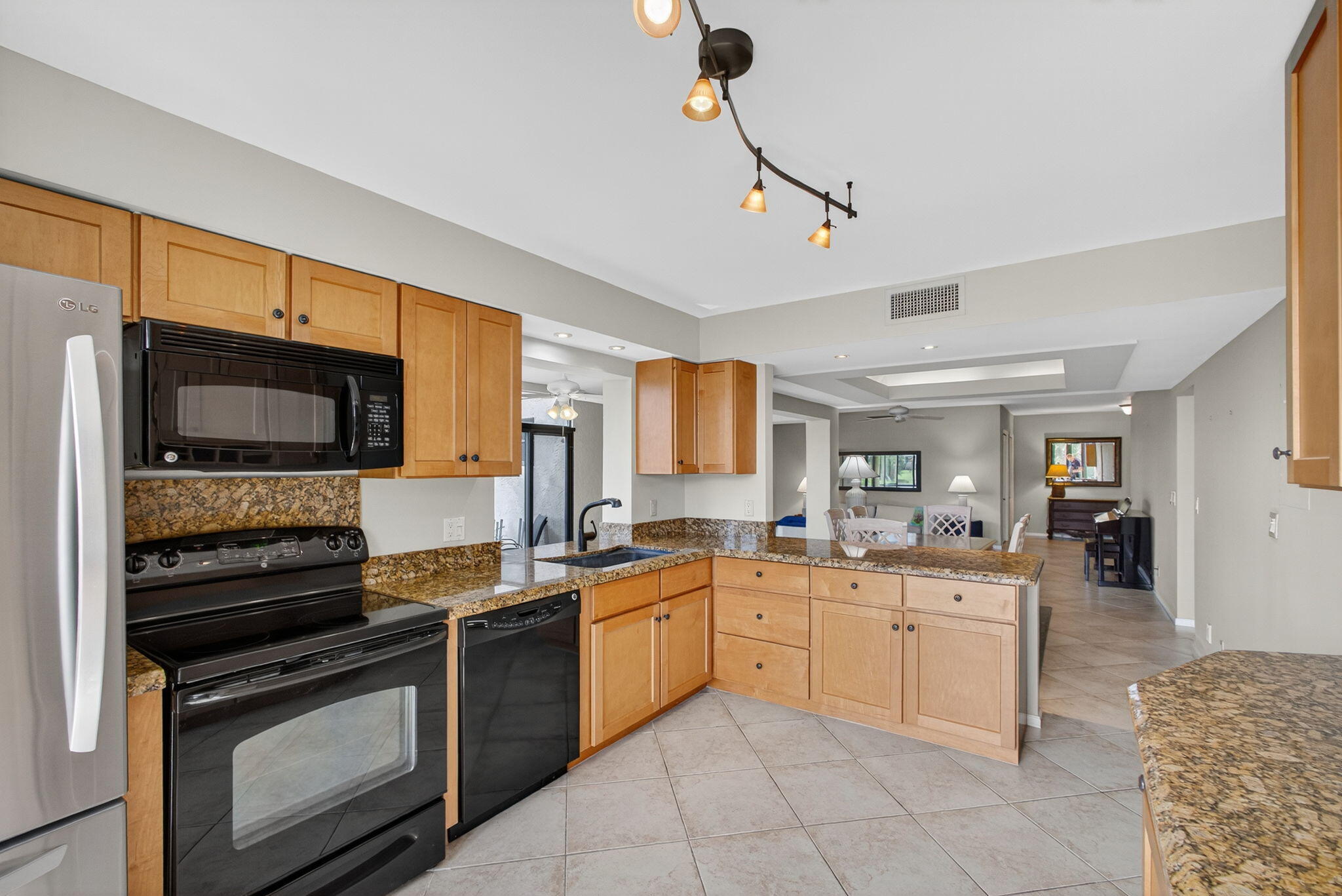 16885 Waterbend #175 Jupiter, FL 33477