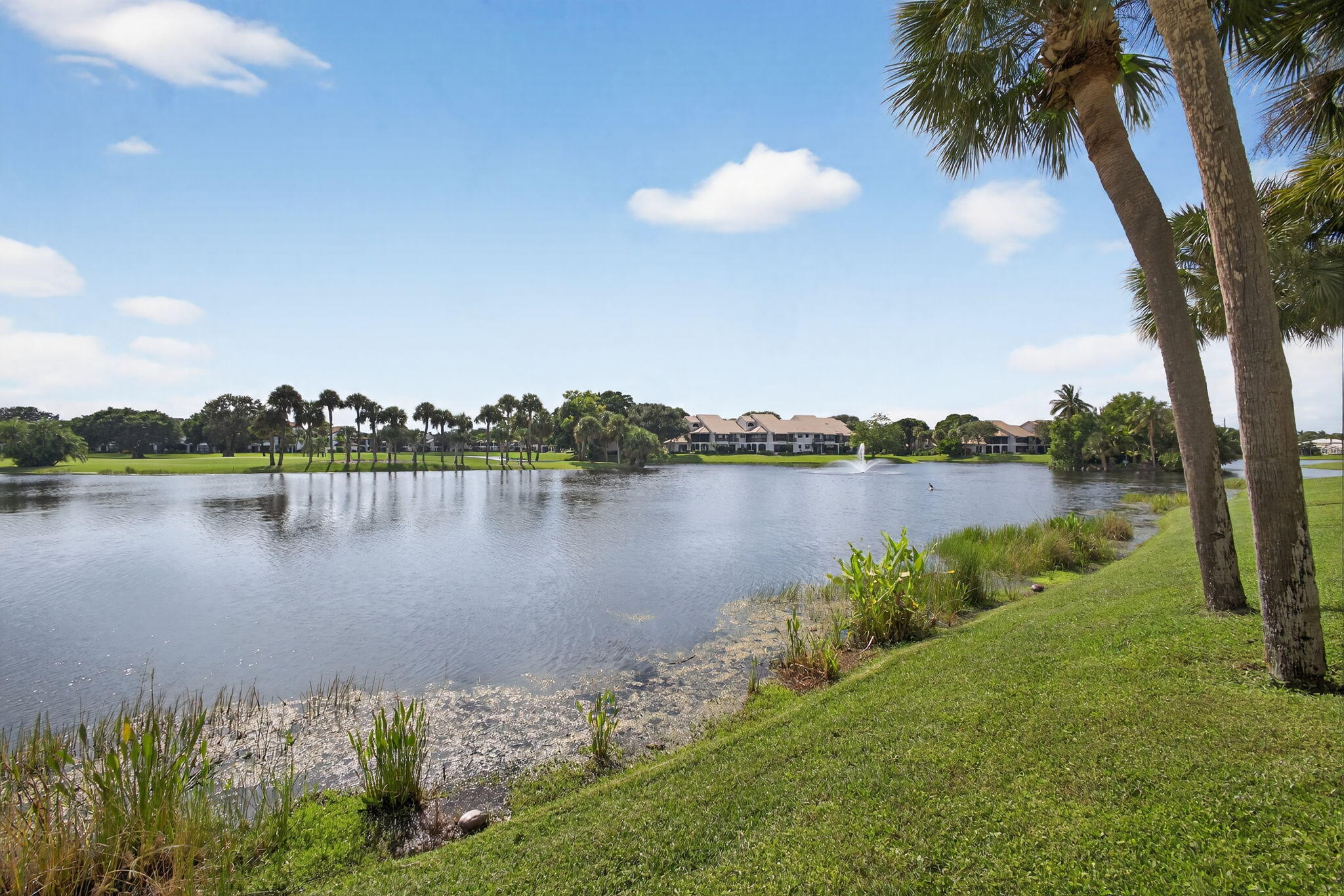16885 Waterbend #175 Jupiter, FL 33477