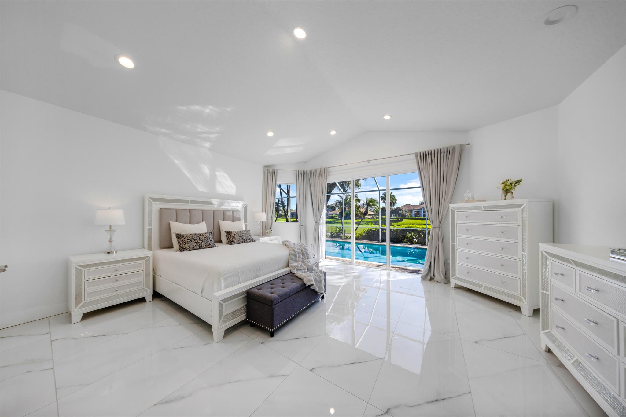 10575 Stonebridge Blvd Boca Raton, FL 33498