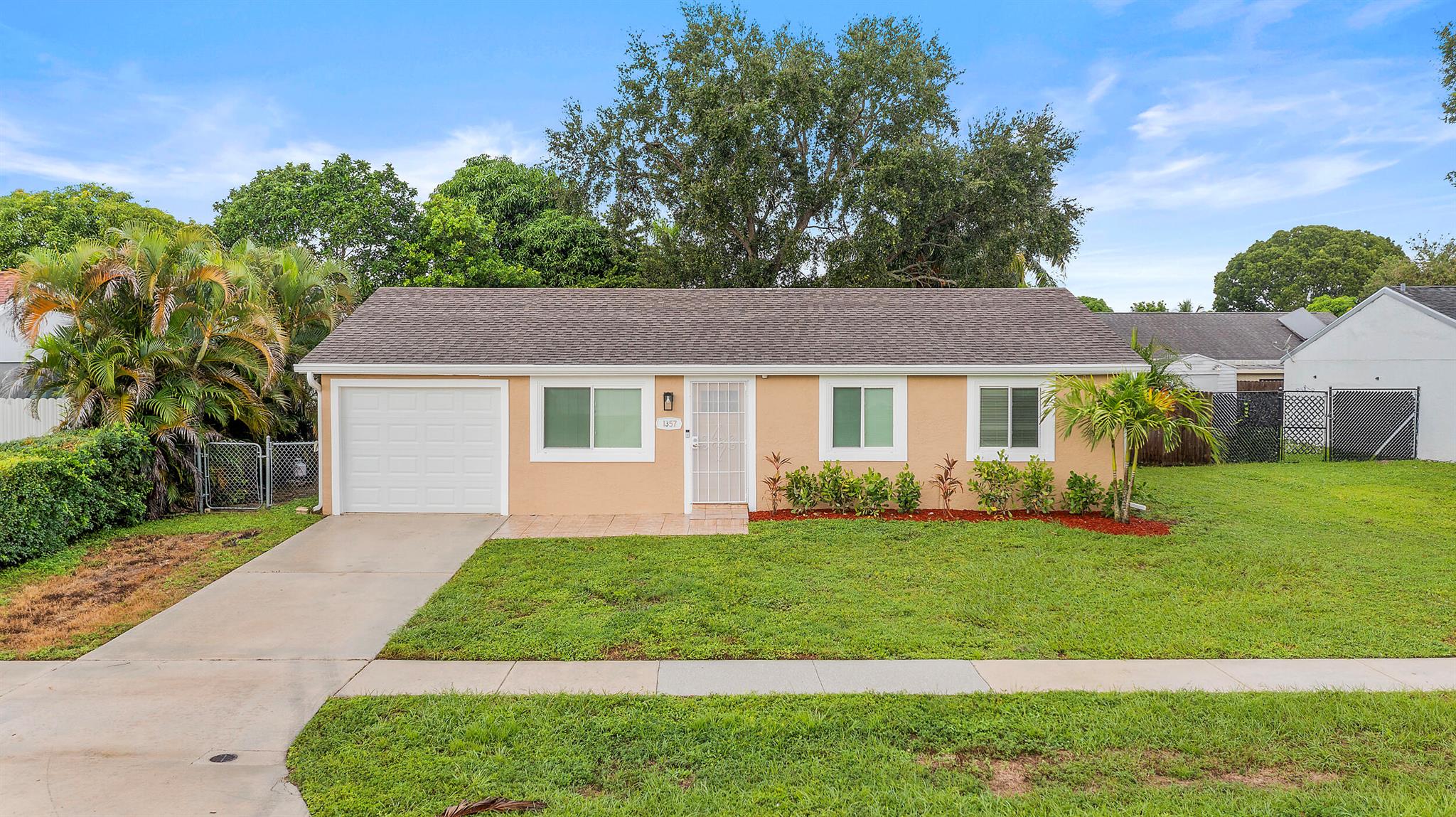 1357 Ryan Ln