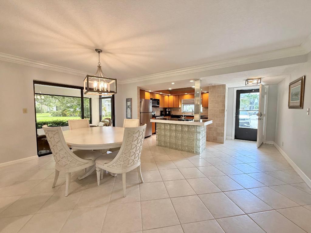 401 Clubhouse #401a Jupiter, FL 33477