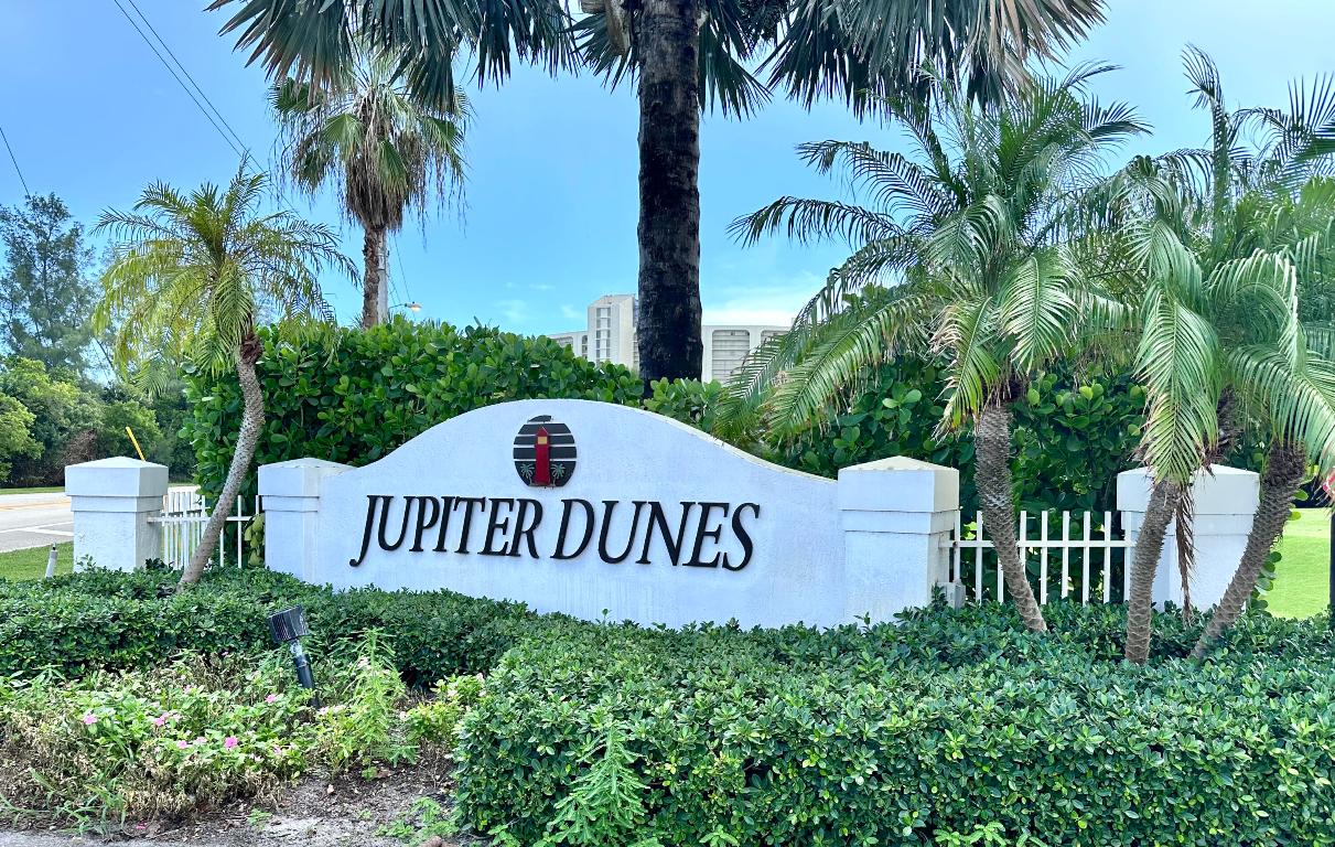 401 Clubhouse #401a Jupiter, FL 33477