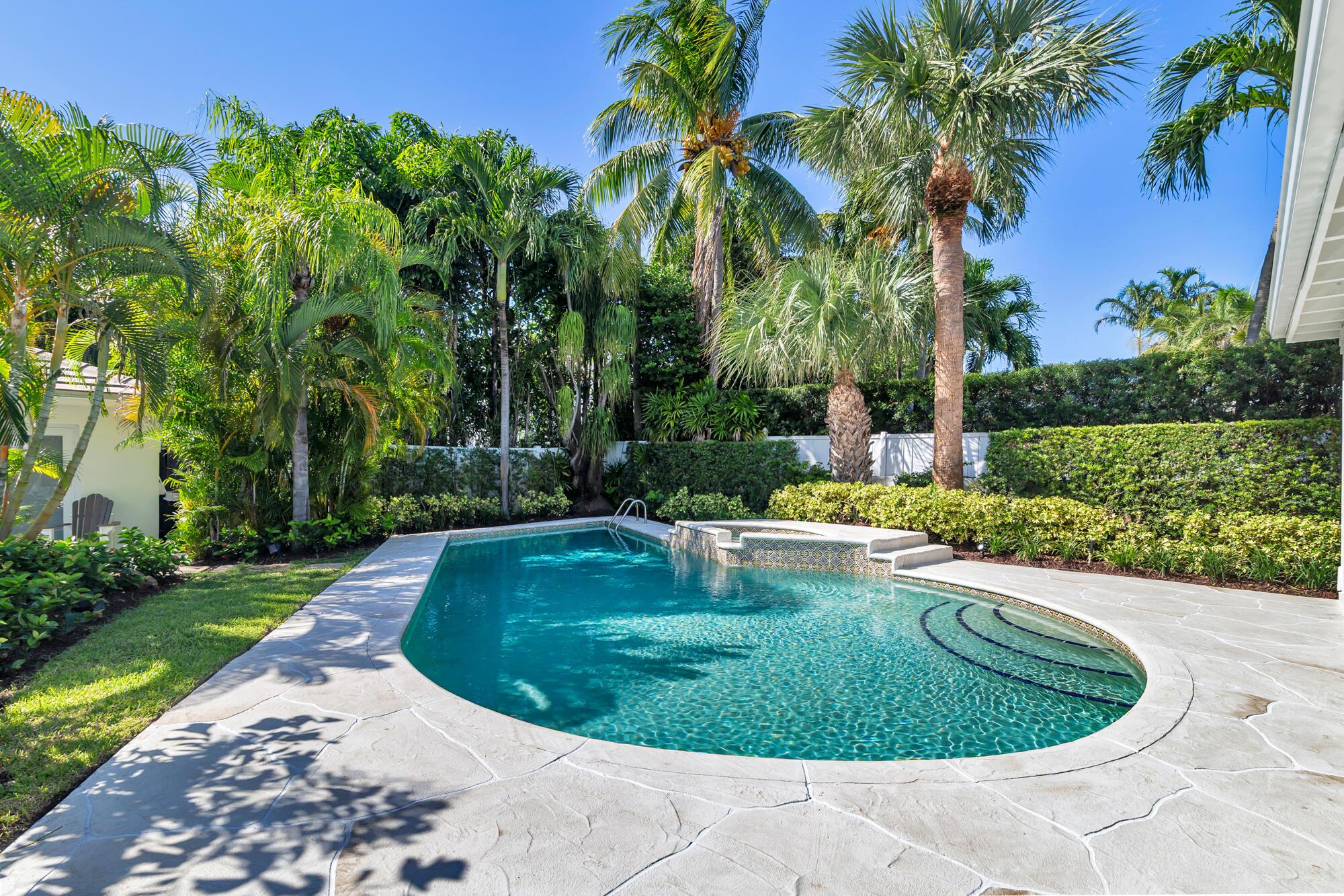 6911 S Flagler Dr West Palm Beach, FL 33405 6911 S Flagler Dr West Palm Beach, FL 33405