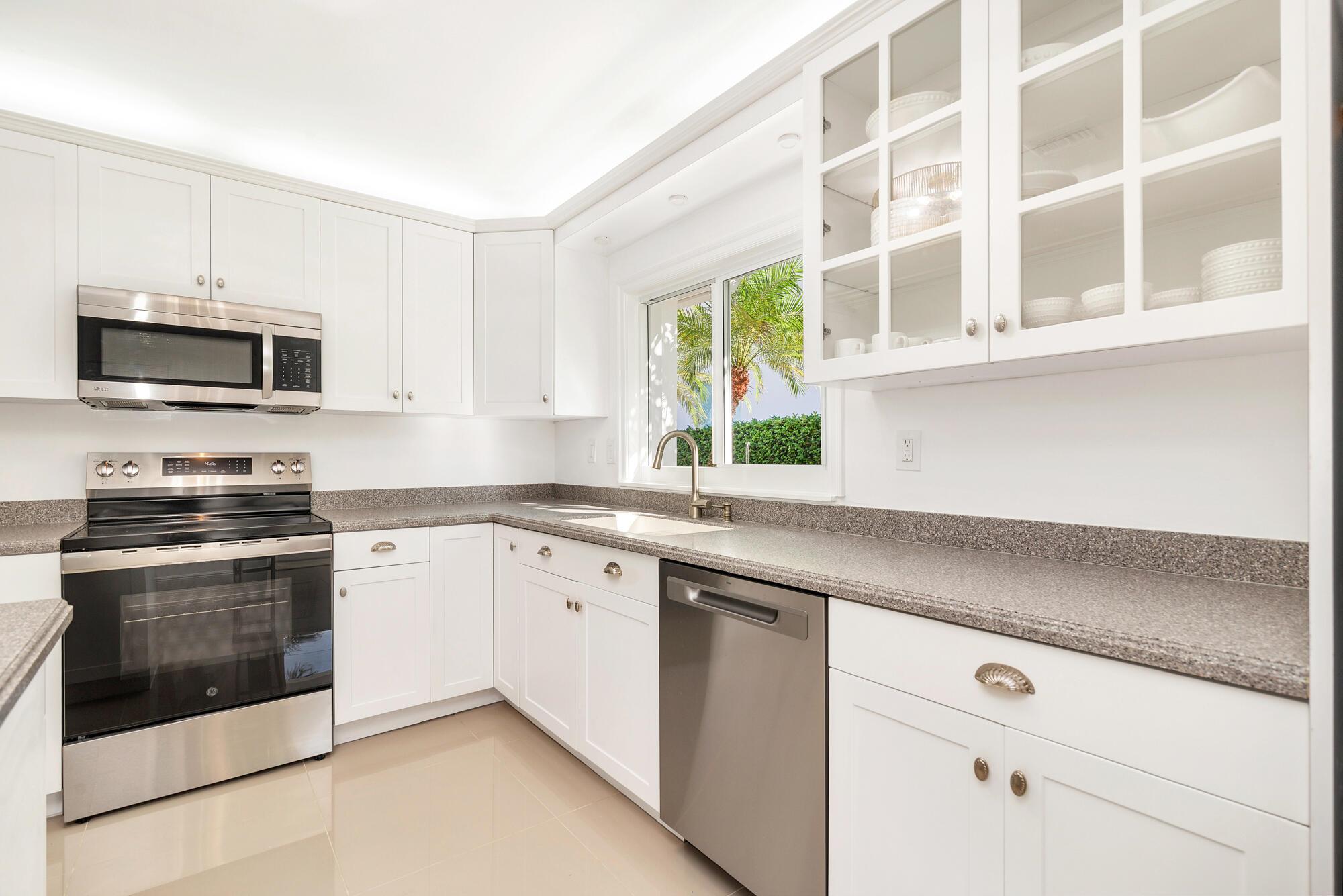 6911 S Flagler Dr West Palm Beach, FL 33405 6911 S Flagler Dr West Palm Beach, FL 33405