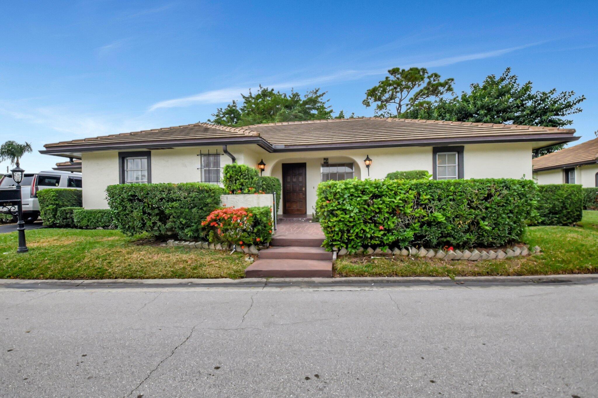 428 Pine Villa Dr