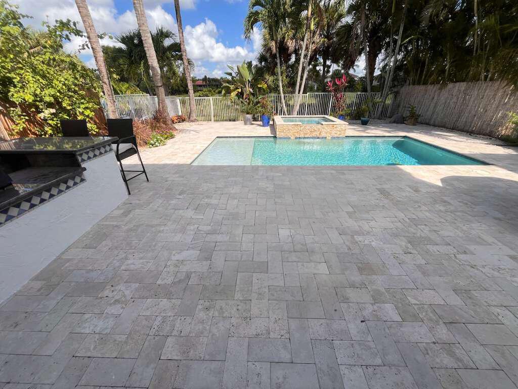 1438 Briar Oak Dr