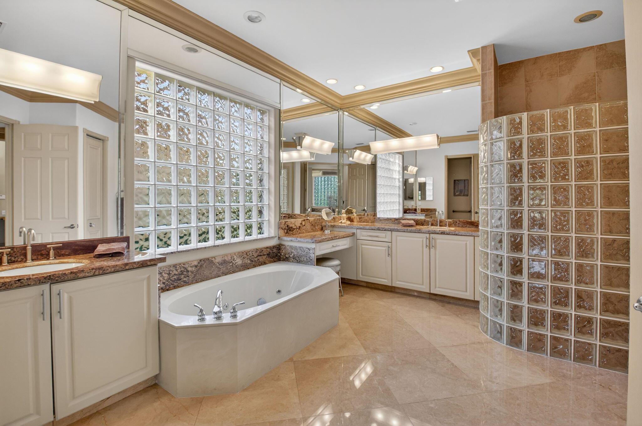 13273 Solana Bch Cv Delray Beach, FL 33446