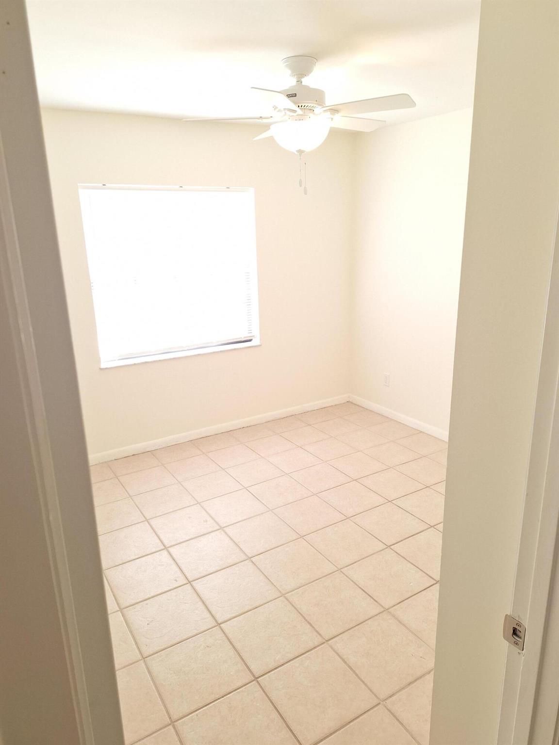 1365 19th Ave Vero Beach, FL 32962