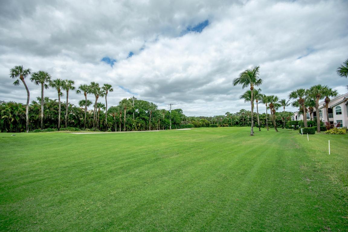 4205 N Fairway #4205 Jupiter, FL 33477