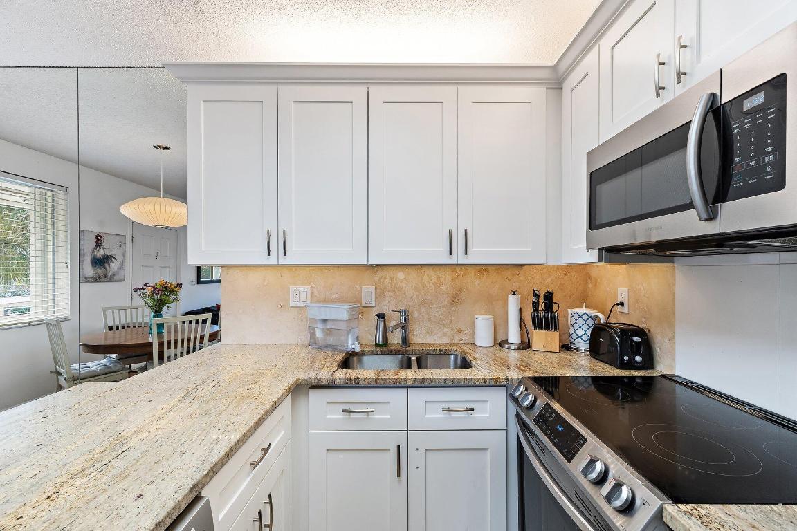 353 S Us Hwy 1 #C7 Jupiter, FL 33477