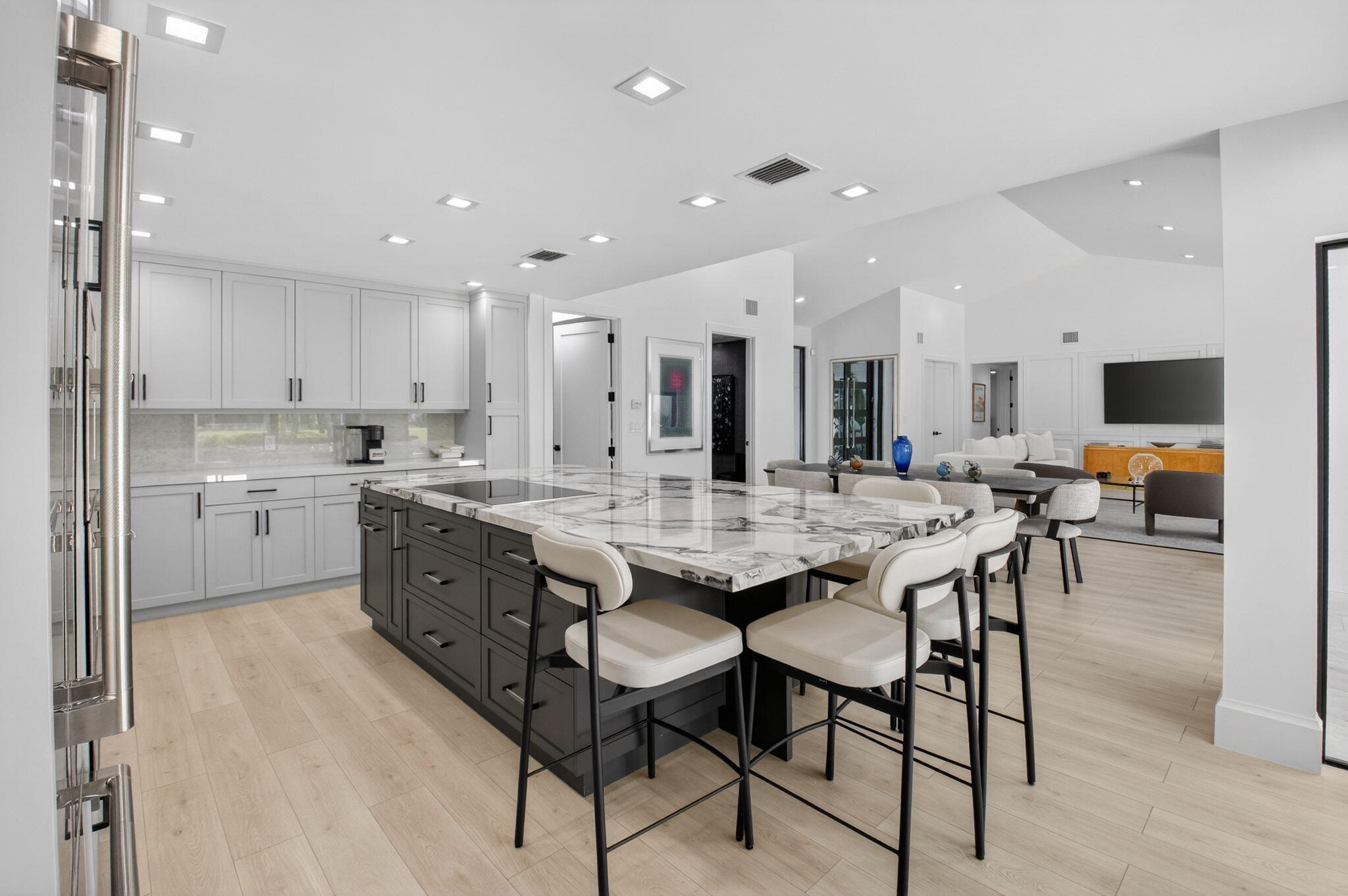 17829 Scarsdale Boca Raton, FL 33496