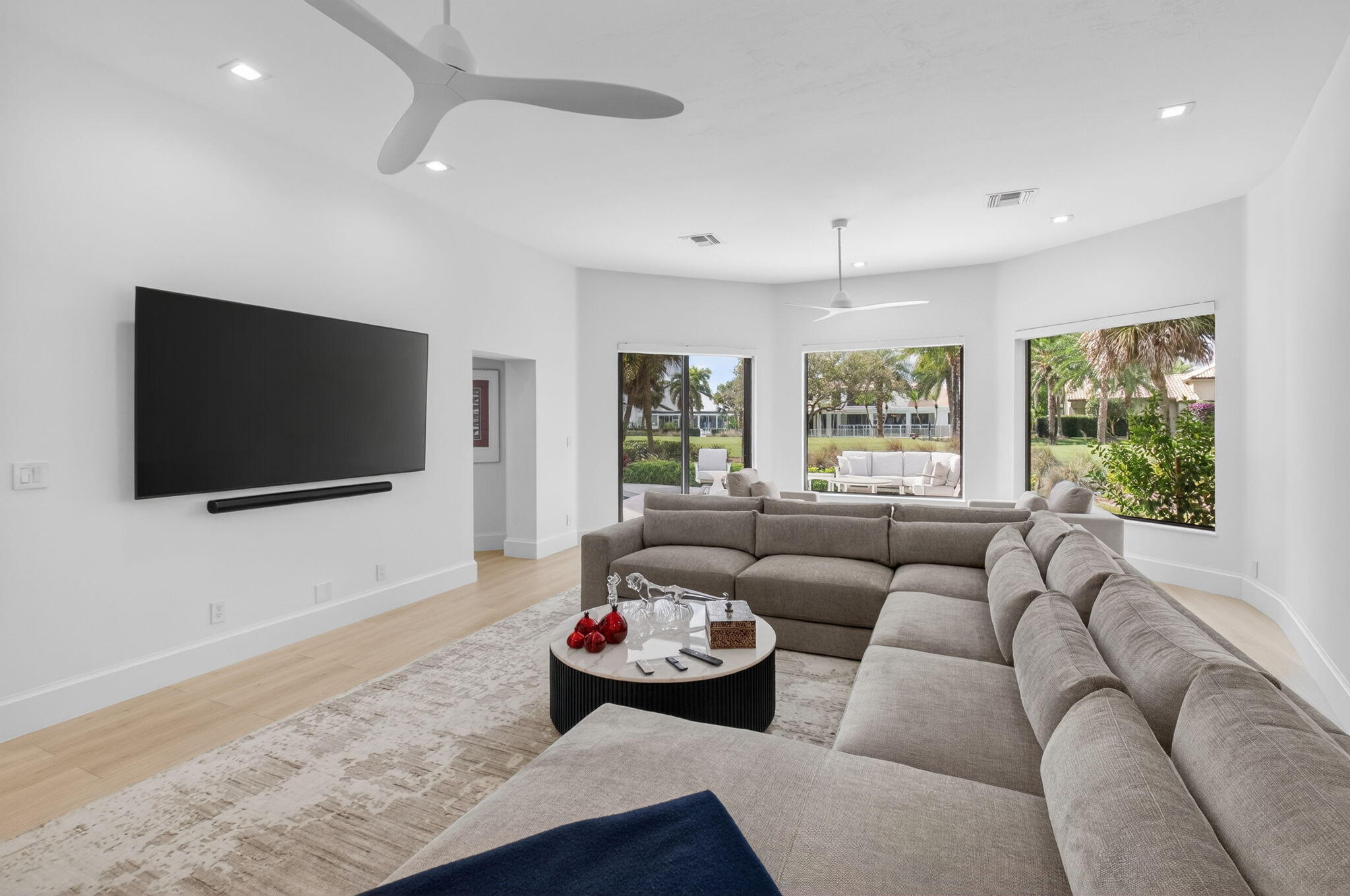 17829 Scarsdale Boca Raton, FL 33496