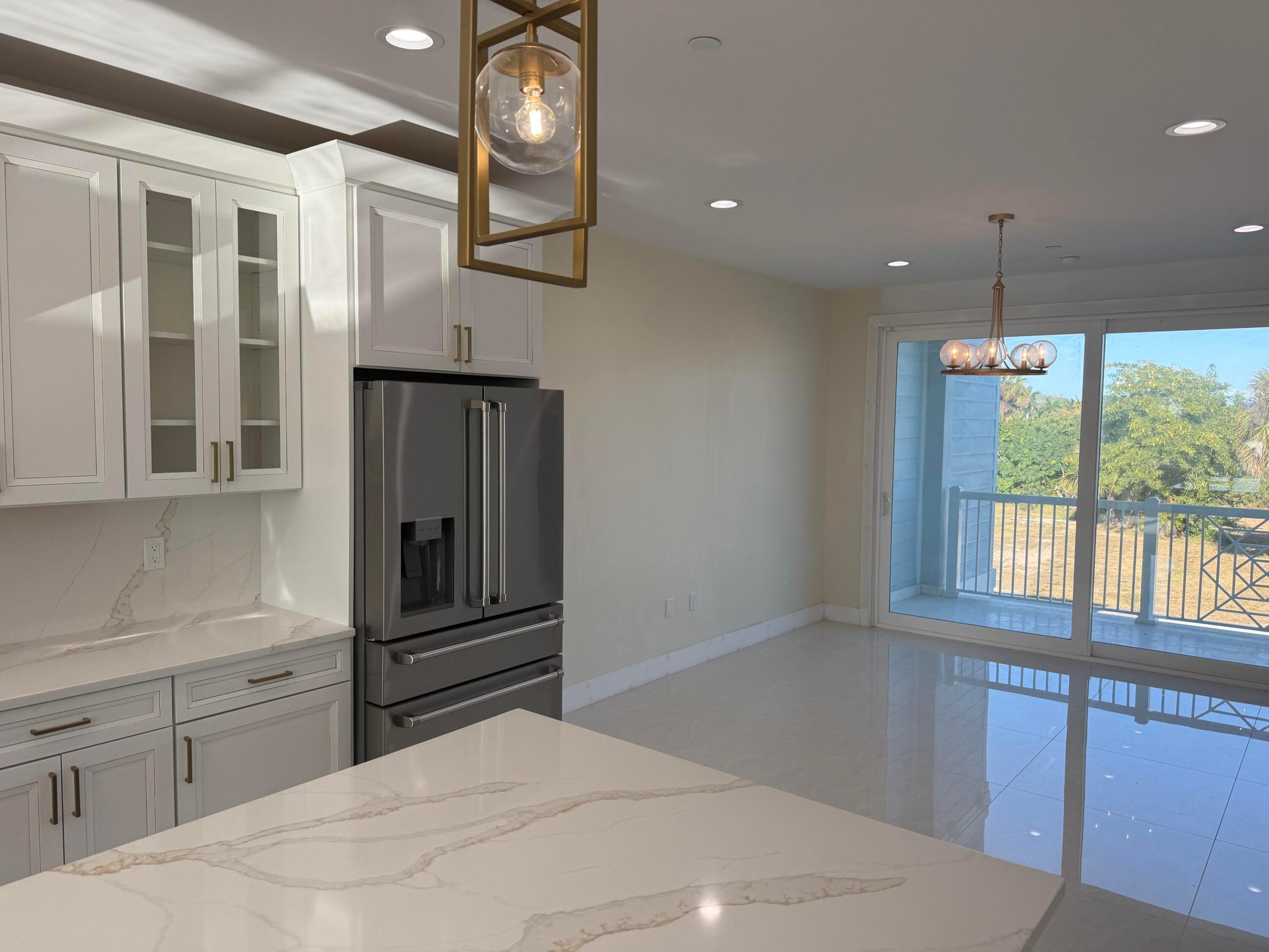 107 Desota Fort Pierce, FL 34949